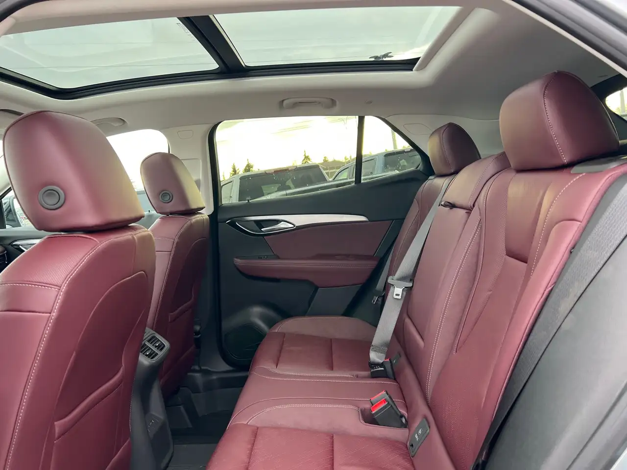 Buick Envision снимка Buick Envision