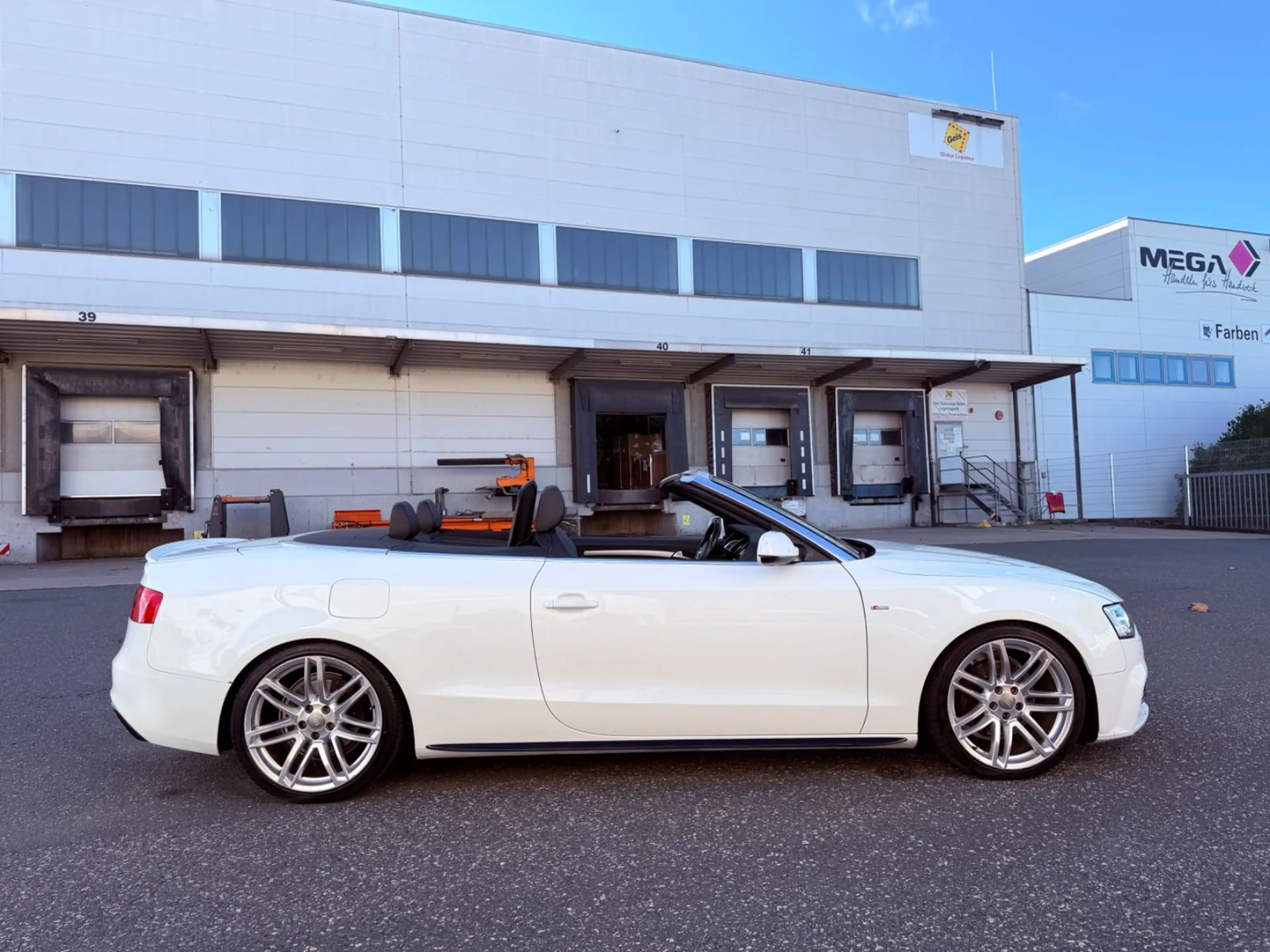 Audi A5 Cabriolet 2.0 TDI  quattro 3x S-line 19" — photo 8