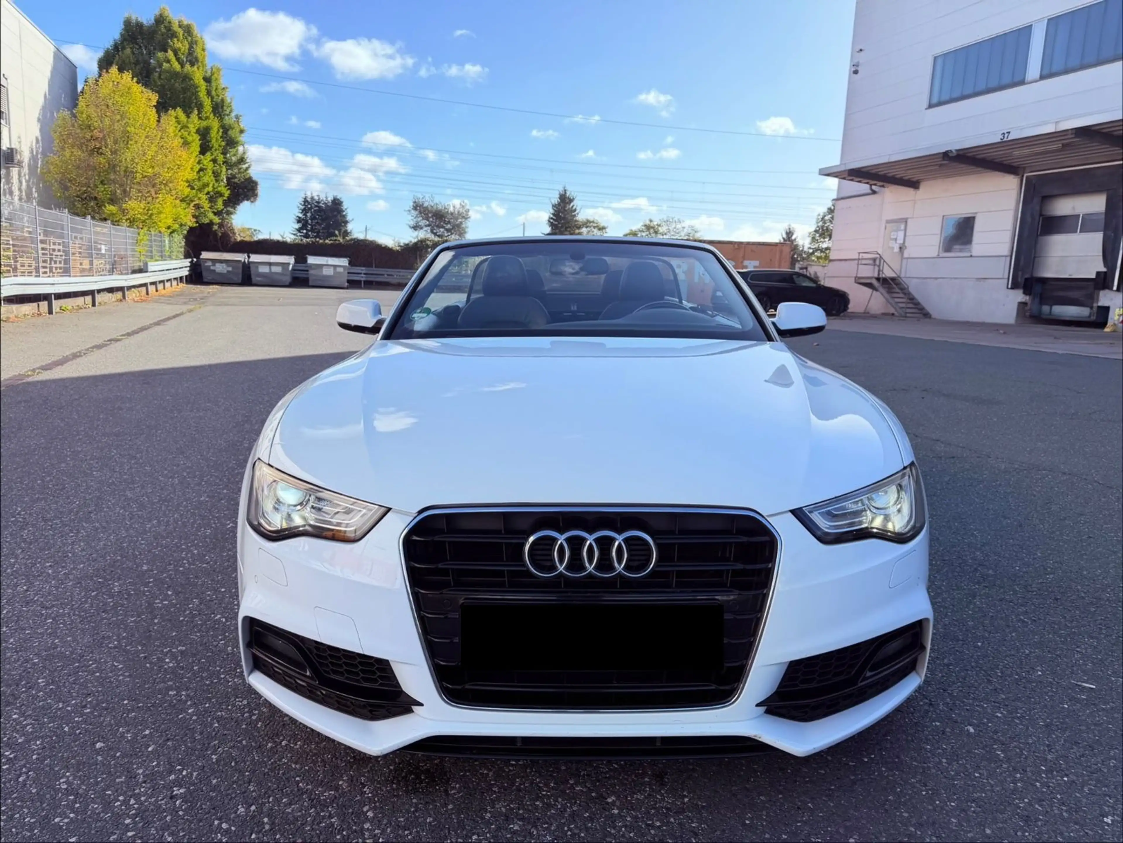 Audi A5 Cabriolet 2.0 TDI  quattro 3x S-line 19" — photo 2