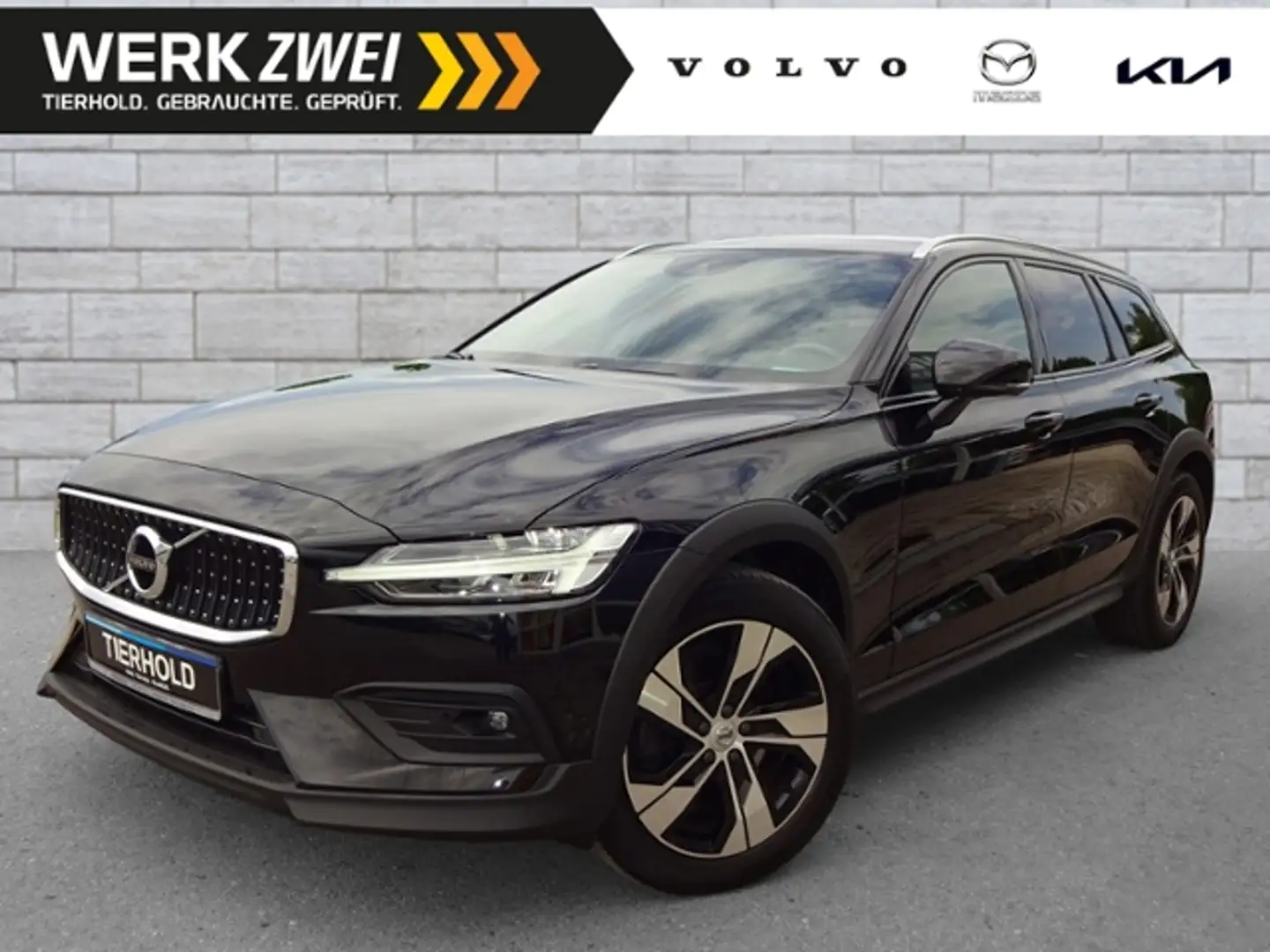 Volvo V60 Cross Country PRO B4 AWD AT Leder-braun Schwarz - 1