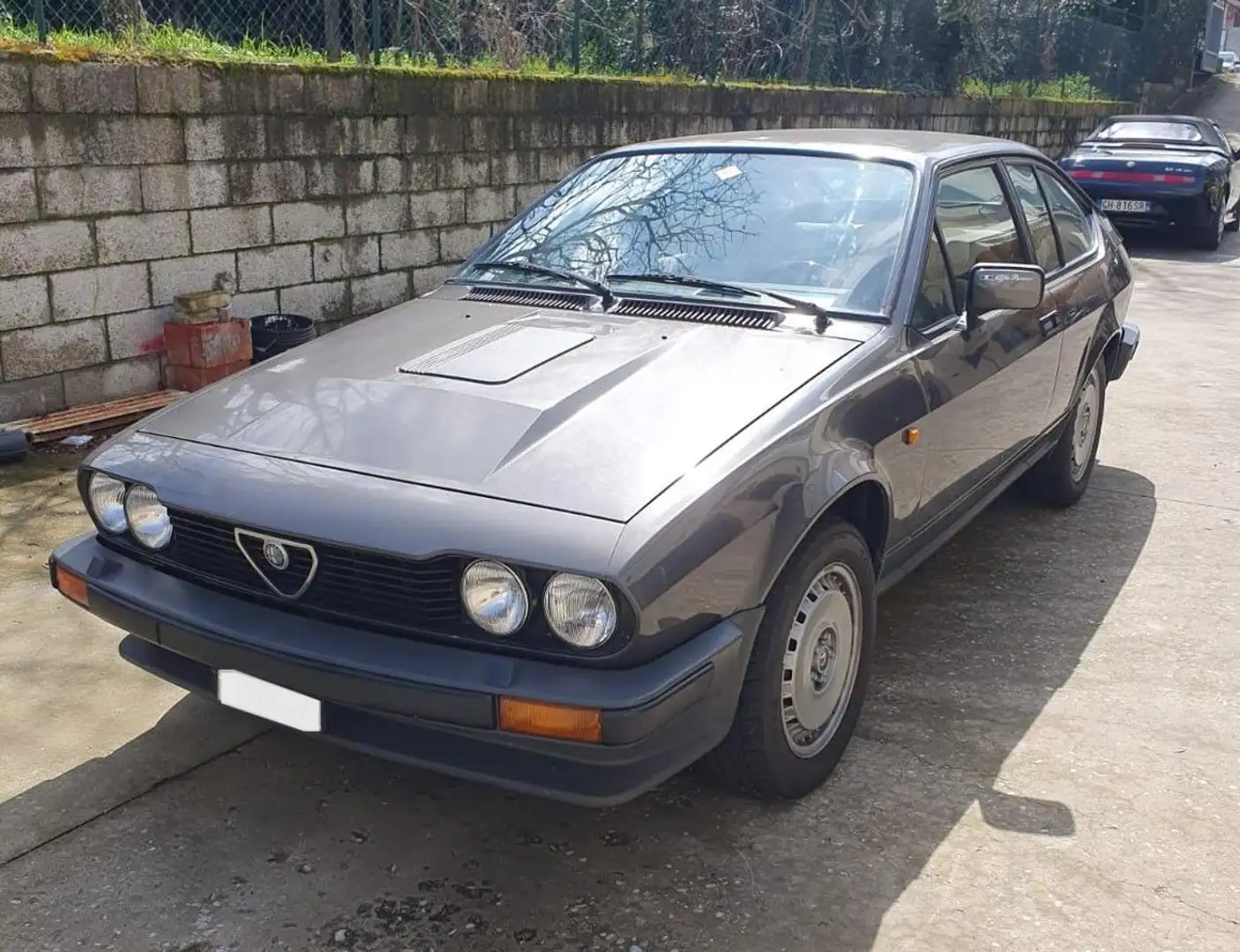 Alfa Romeo GTV 6 2.5i Grigio - 1