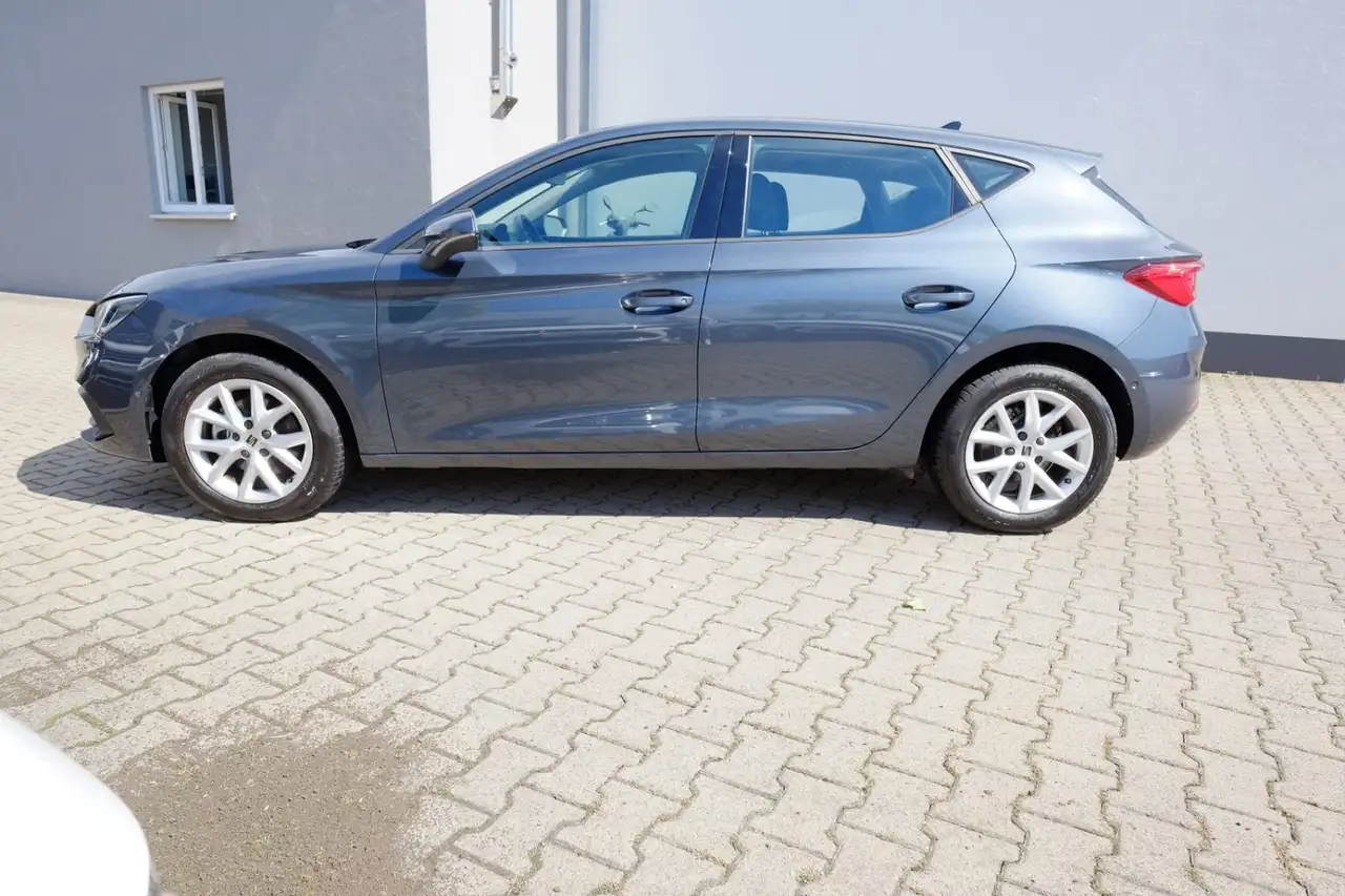 SEAT Leon 1.0TSI Style Kamera/LED/AppC/ACC/Nebel 2