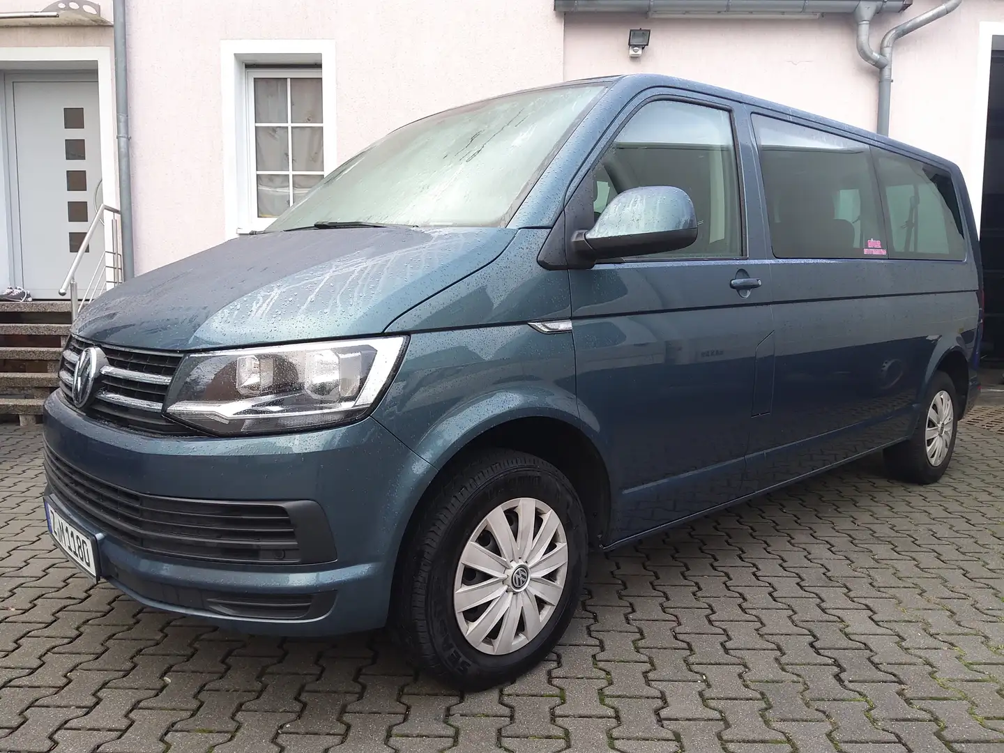 Volkswagen T6 Caravelle Caravelle DSG Lang CL AHK 9-Sit NAV 3-Z-Klima MFL Grün - 2