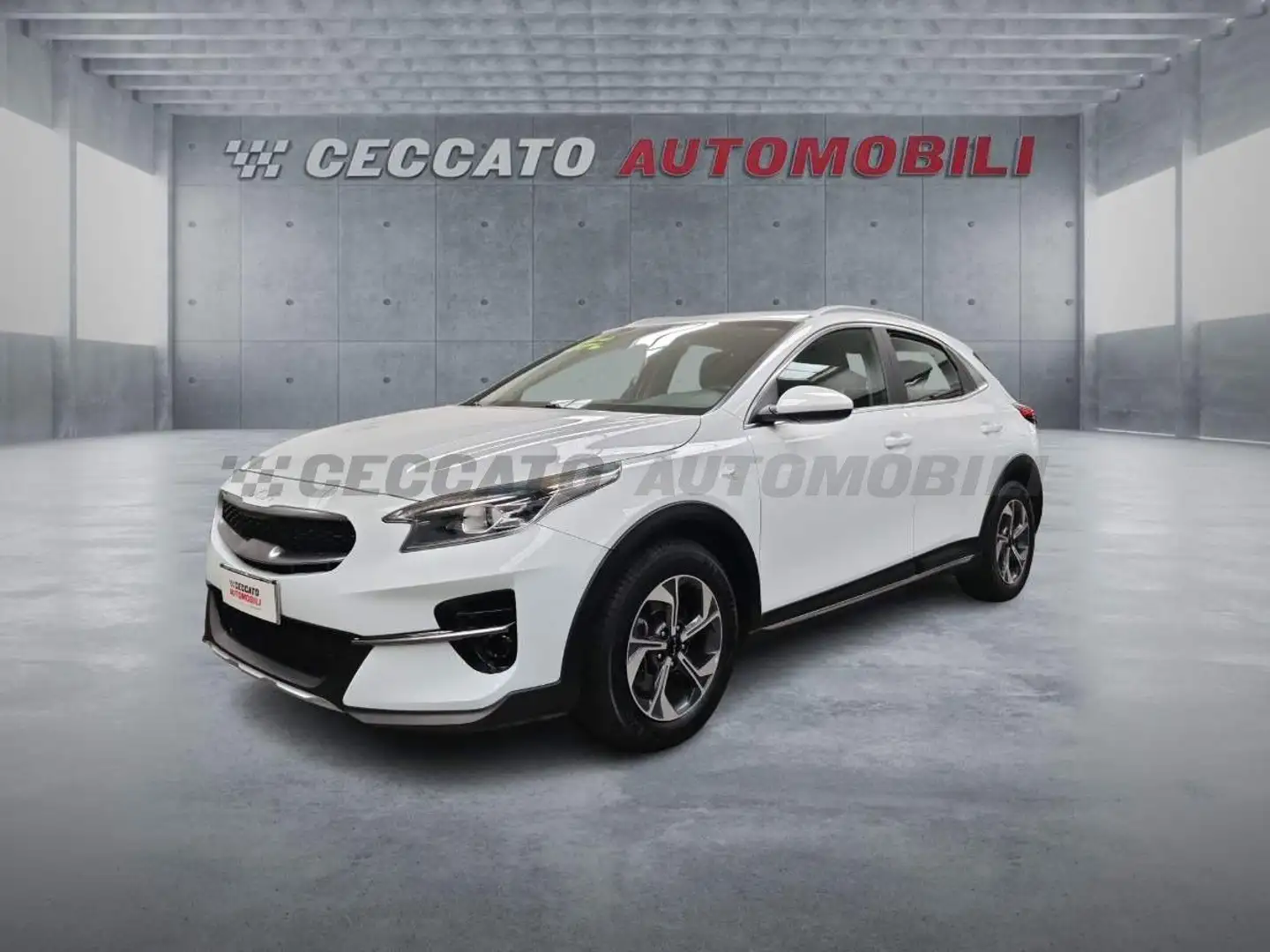 Kia XCeed XCeed 1.0 t-gdi Urban Gpl 117cv Bianco - 1