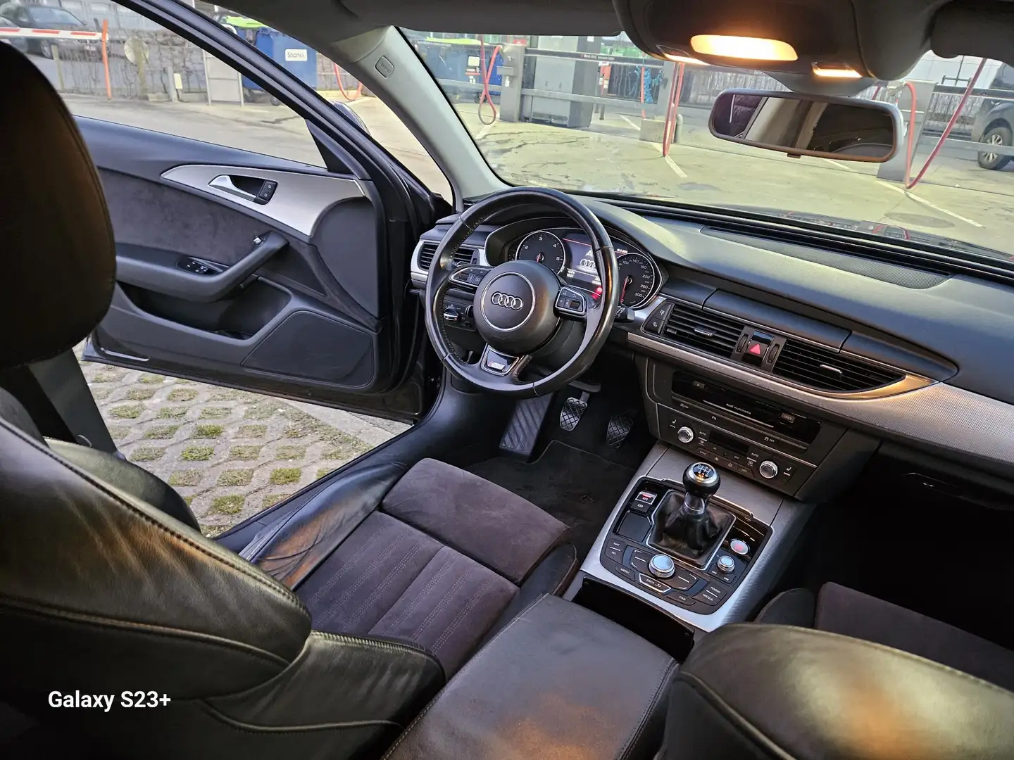 Audi A6 Avant 3.0 TDI DPF sport selection - 2