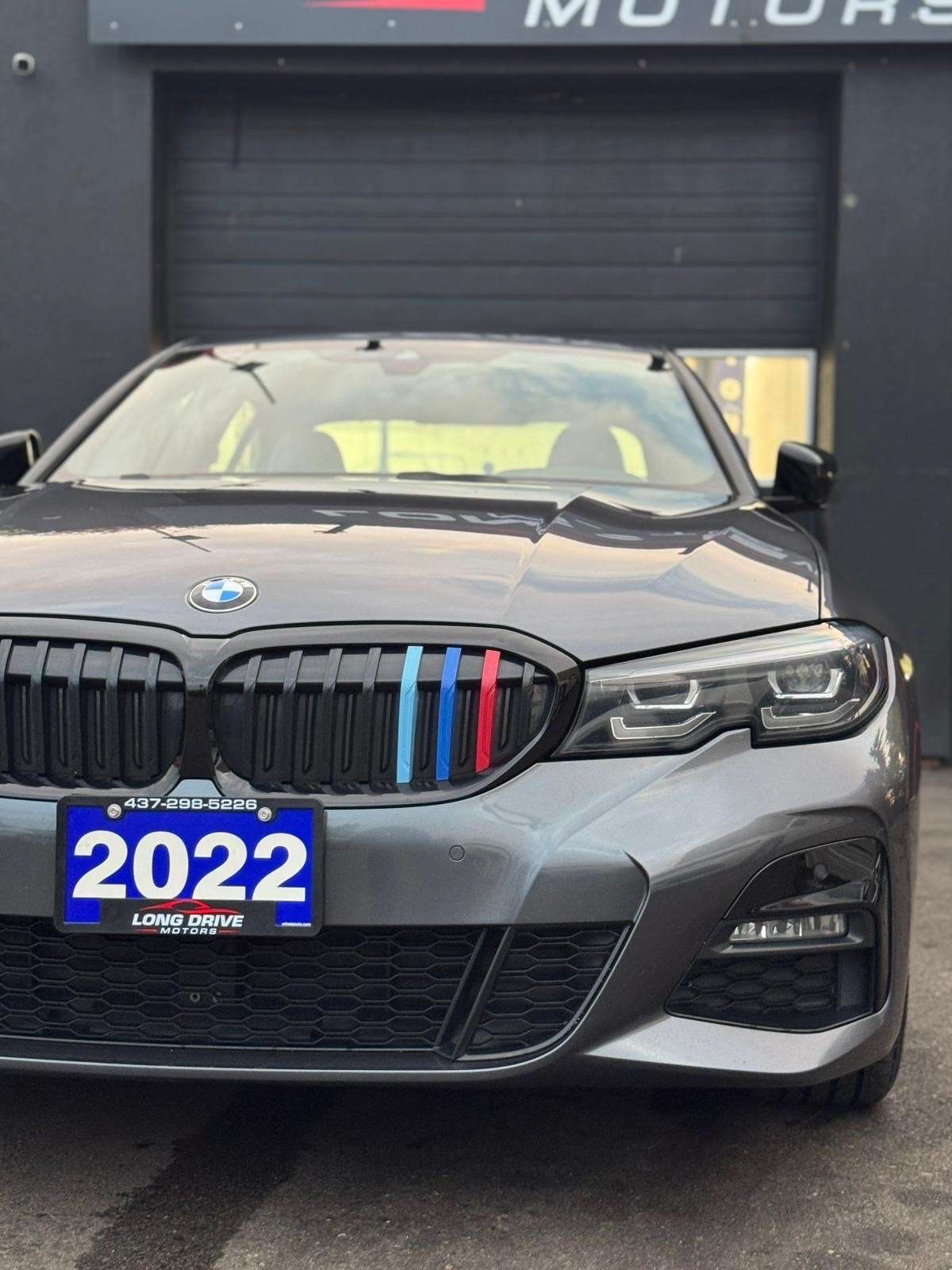 2022 BMW 3 Series 330i xDrive M SPORT package — снимка 1