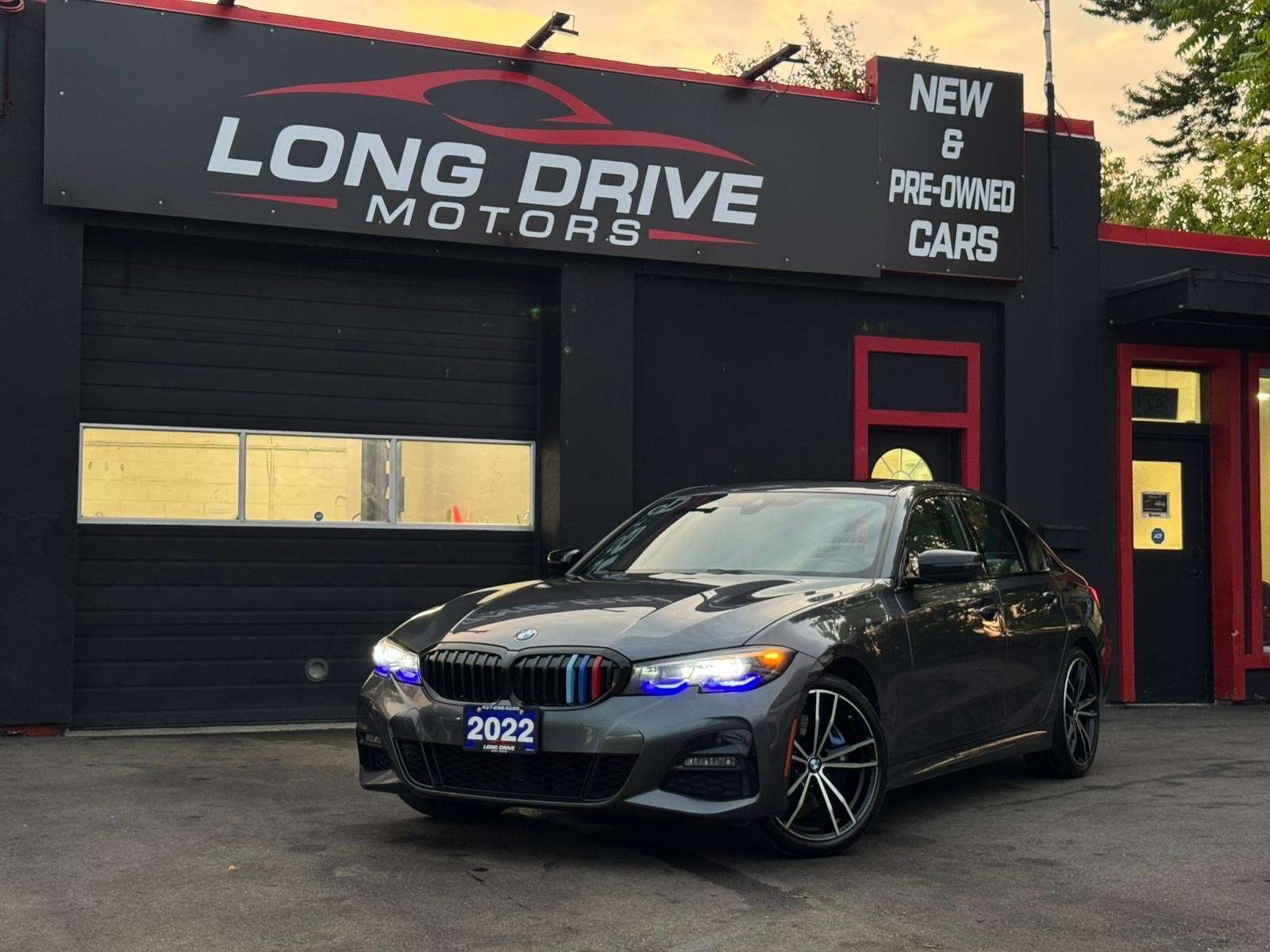 2022 BMW 3 Series 330i xDrive M SPORT package