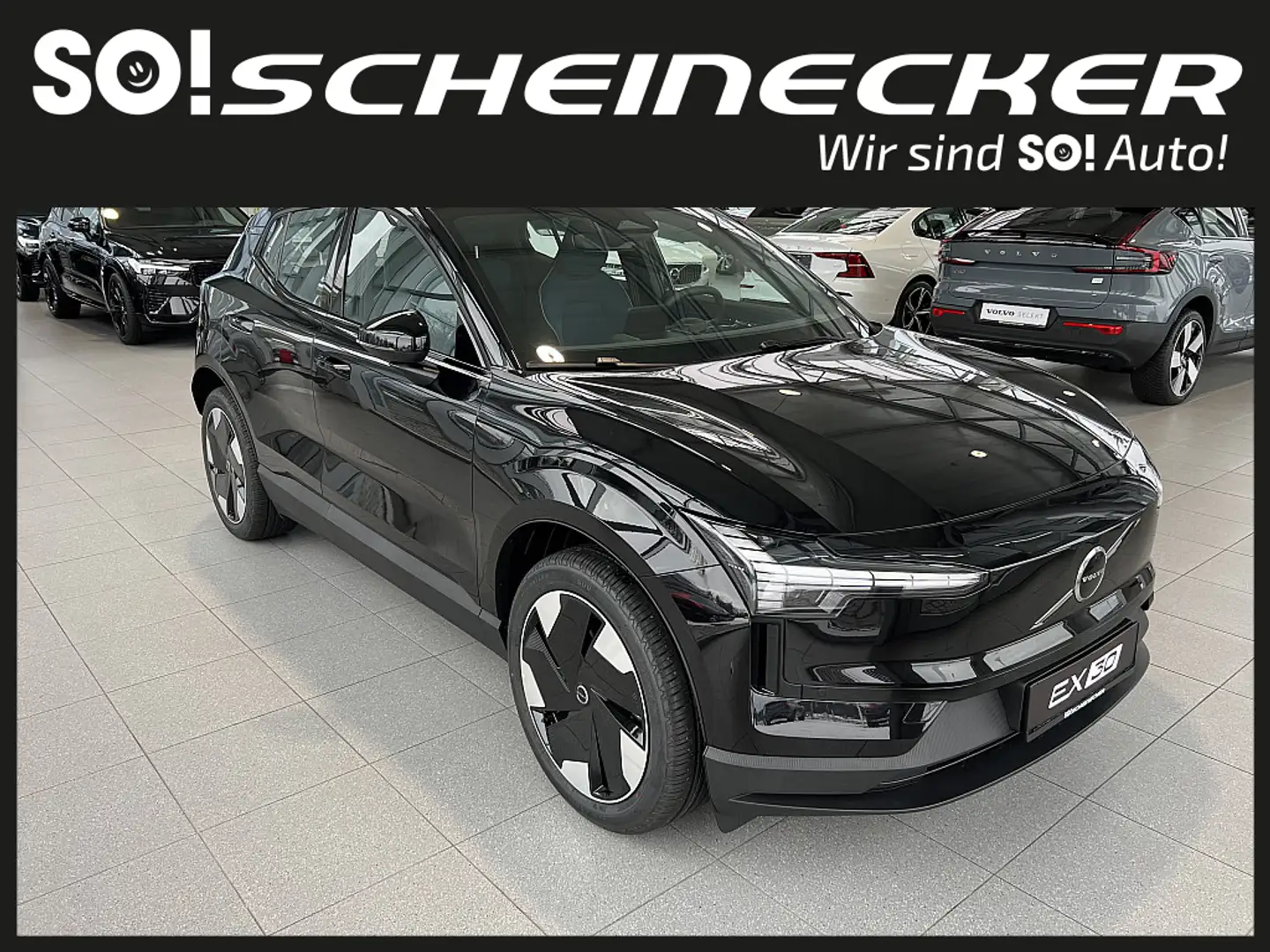 Volvo EX30 Single Motor Extended Range 69kWh Plus Nero - 1