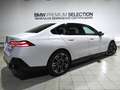 BMW i5 eDrive40 Weiß - thumbnail 4