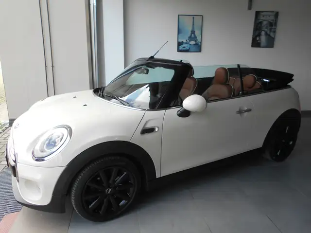 MINI Cooper D Cabrio Mini IV F57 2016 Cabrio 1.5 Boost