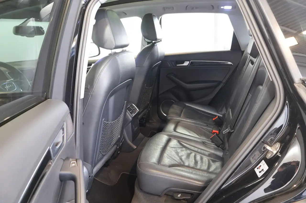 Audi Q5 3.0 TFSI quattro 272 ch S line • Boîte auto • Toit pano • Bang & Olufsen • Caméra • Keyless