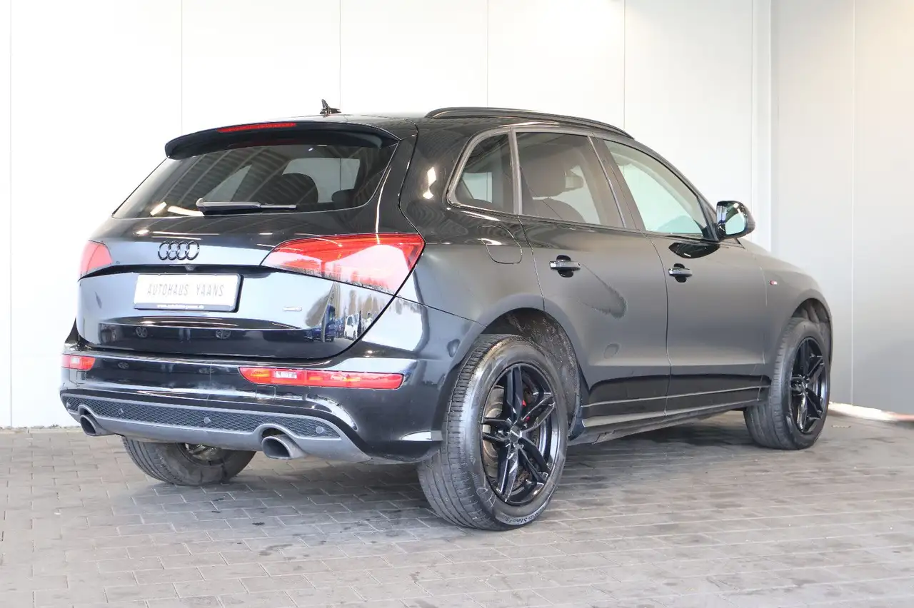 Audi Q5 3.0 TFSI quattro 272 ch S line • Boîte auto • Toit pano • Bang & Olufsen • Caméra • Keyless