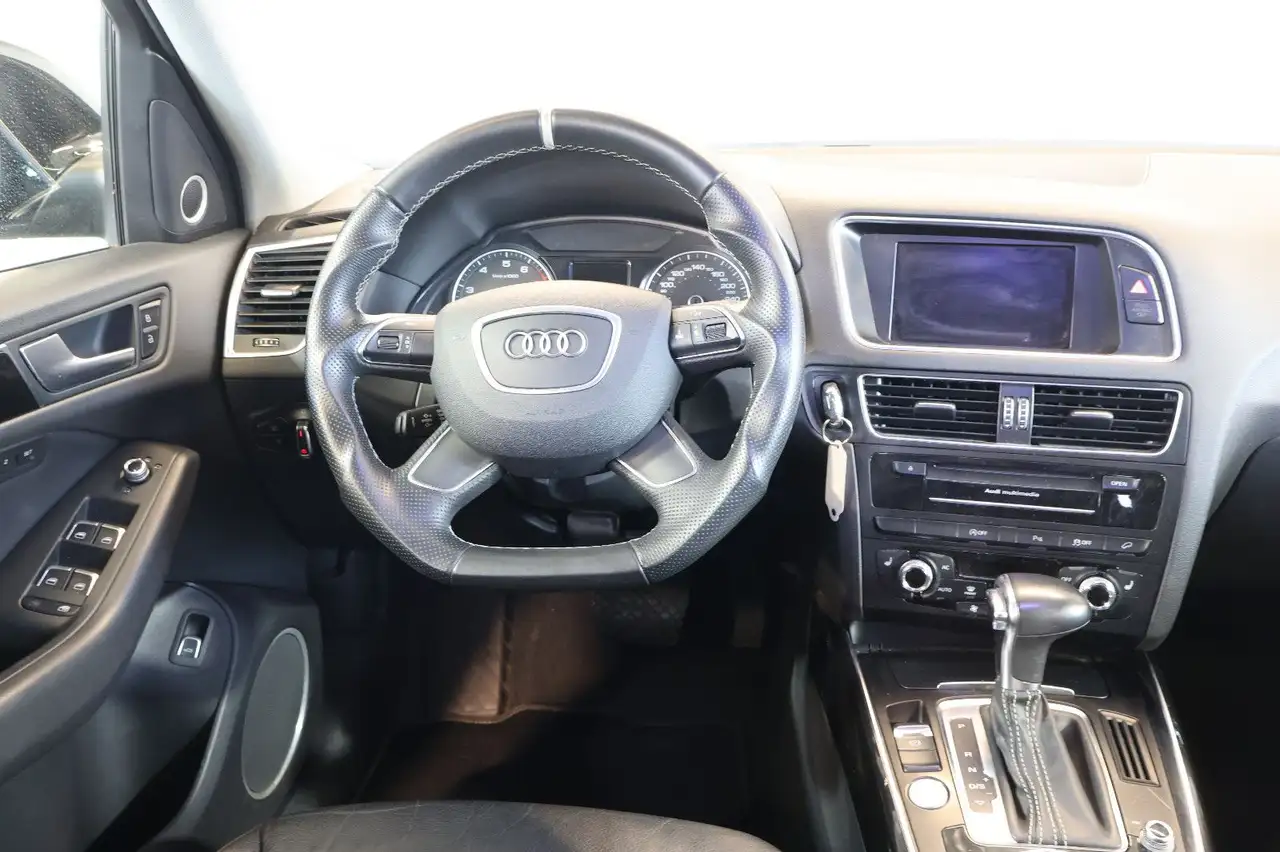 Audi Q5 3.0 TFSI quattro 272 ch S line • Boîte auto • Toit pano • Bang & Olufsen • Caméra • Keyless