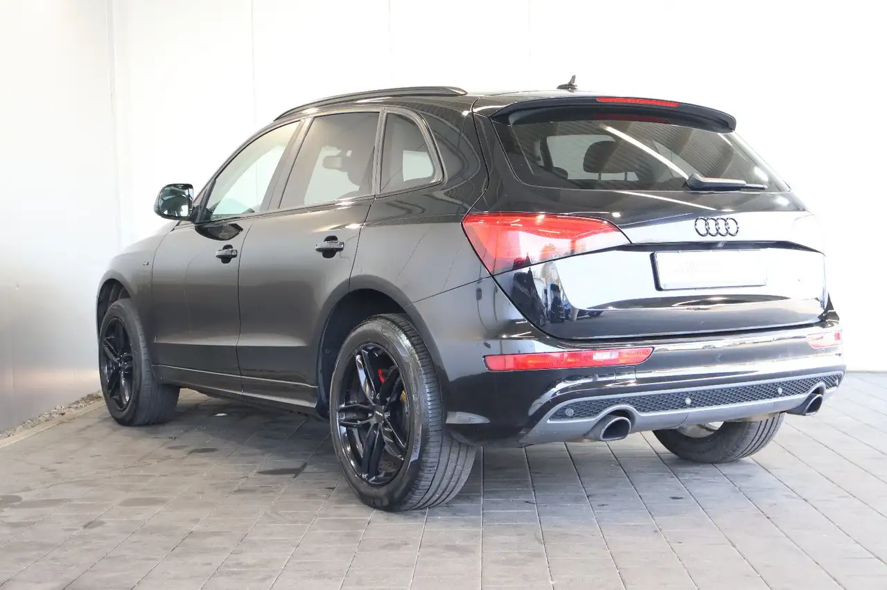 Audi Q5 3.0 TFSI quattro 272 ch S line • Boîte auto • Toit pano • Bang & Olufsen • Caméra • Keyless