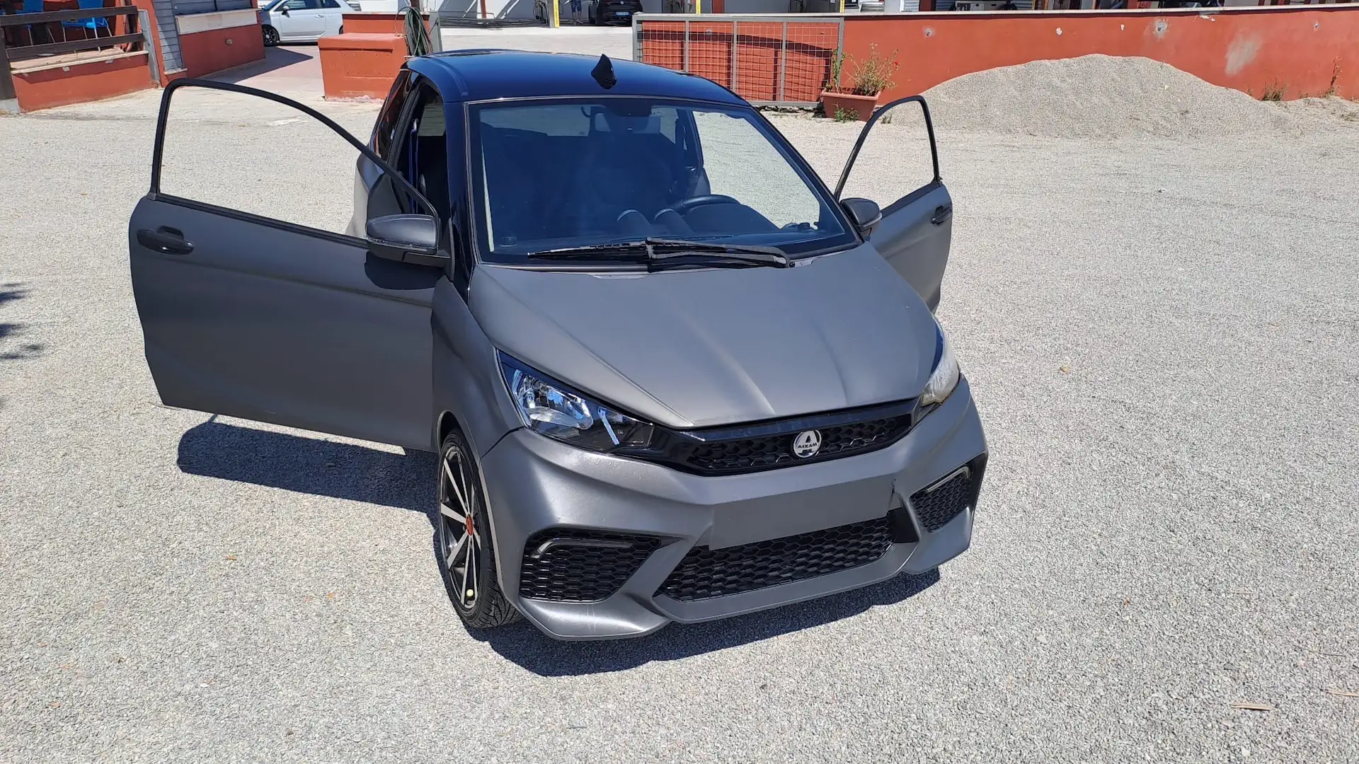 Aixam GTO GTO Серый - 1