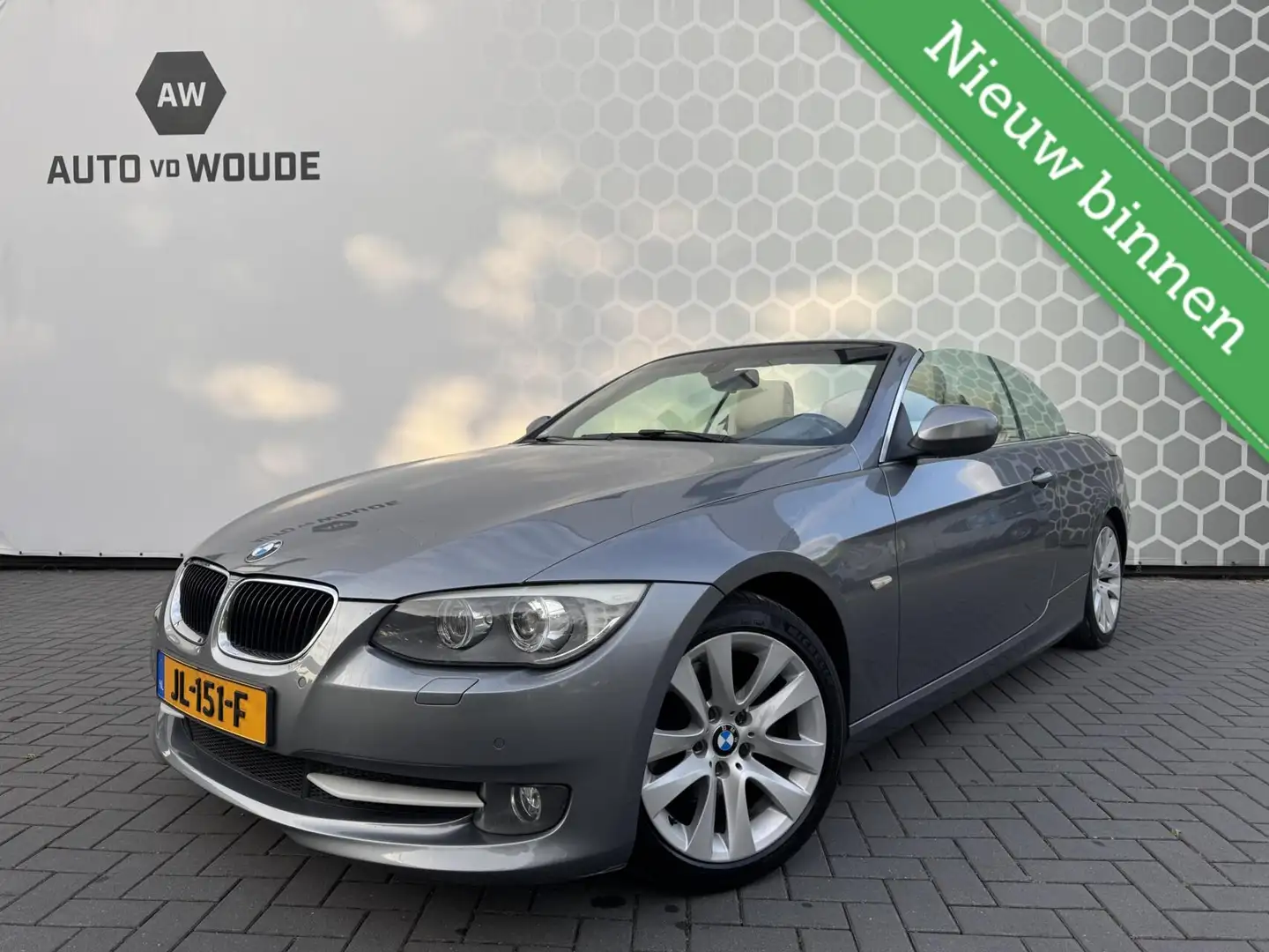 BMW 320 3-serie Cabrio 320d High Executive Leer Xenon Grijs - 1