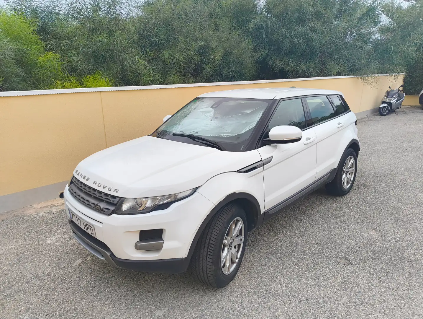 Land Rover Range Rover Evoque Range Rover Evoque 2.2L eD4 Pure Tech 4x2 PureTech Blanco - 1