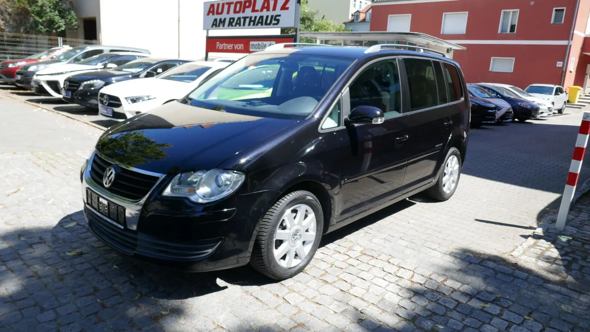Volkswagen Touran United Zwart - 1