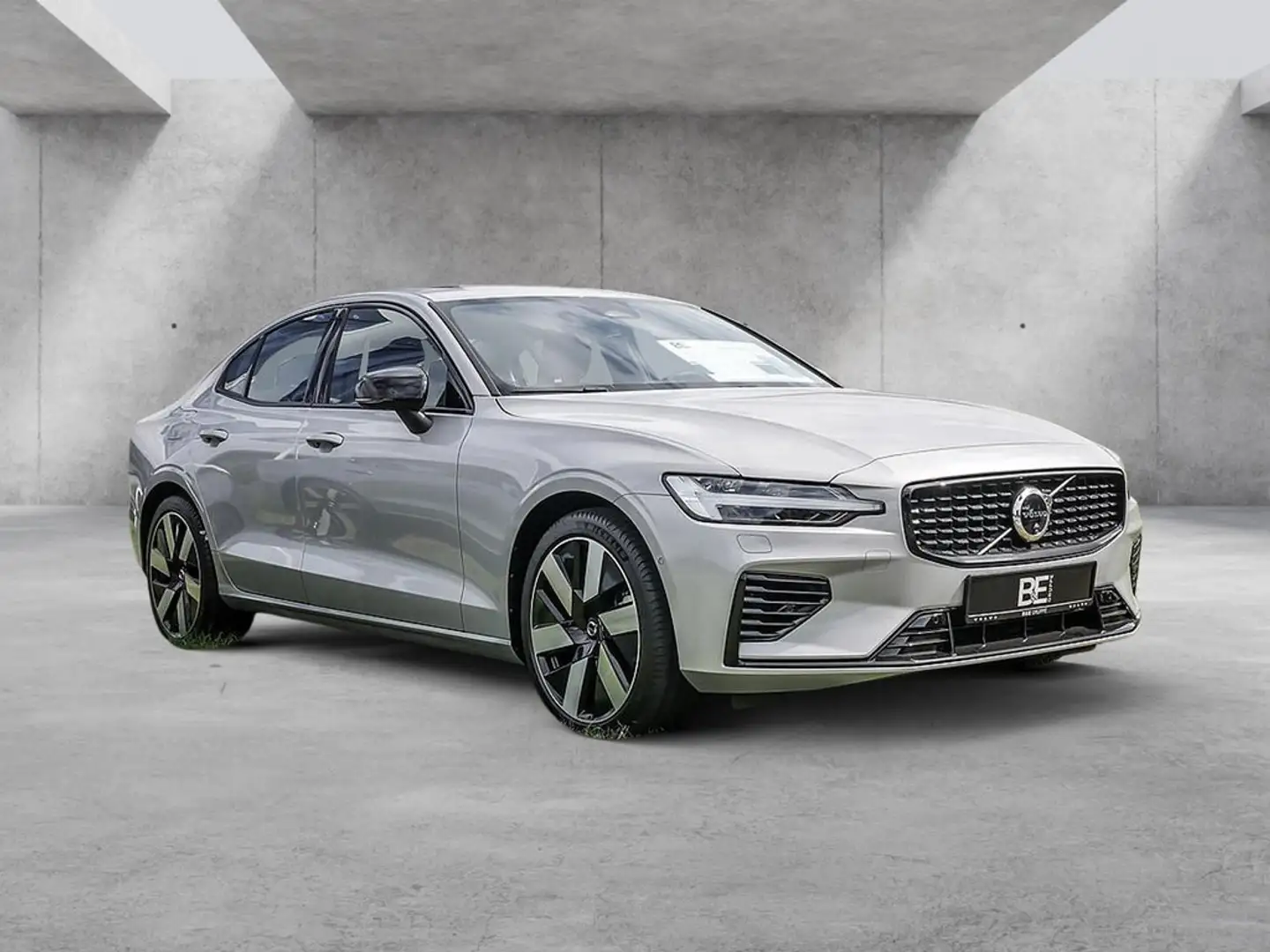 Volvo S60 T8 Twin Engine AWD Ultimate Dark Plug-InE6 Silber - 2