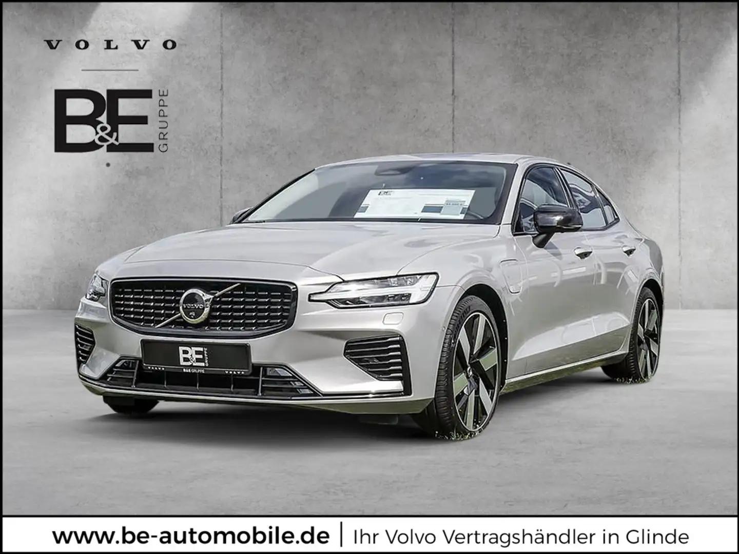 Volvo S60 T8 Twin Engine AWD Ultimate Dark Plug-InE6 Silber - 1