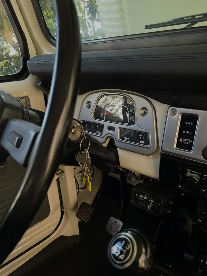 Toyota LAND CRUISER FJ40 1984 — ÚLTIMO AÑO DE PRODUCCIÓN — EJEMPLAR DE PRESERVACIÓN, foto 10