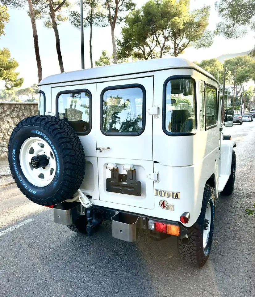 Toyota LAND CRUISER FJ40 1984 — ÚLTIMO AÑO DE PRODUCCIÓN — EJEMPLAR DE PRESERVACIÓN, foto 9