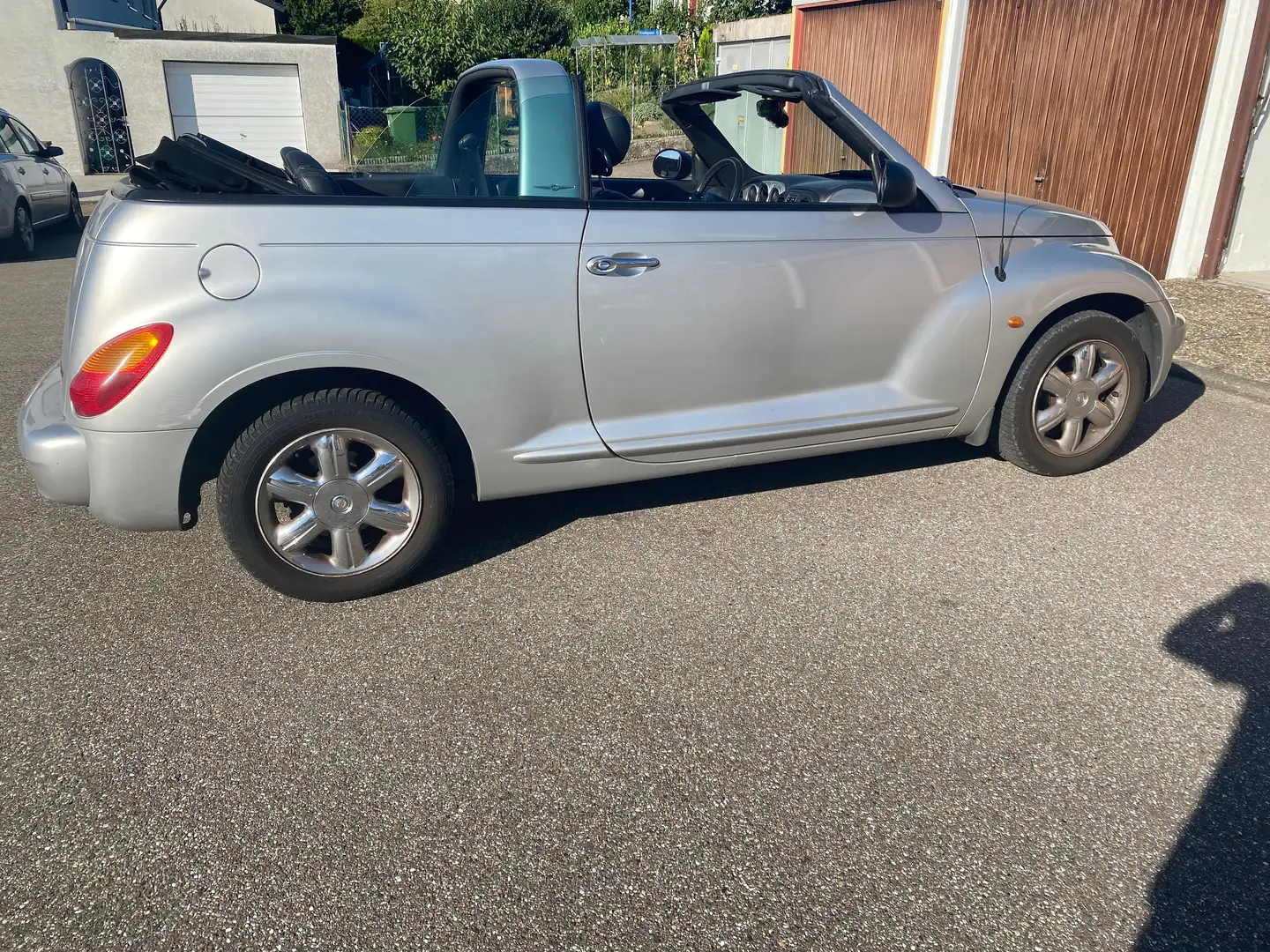 Chrysler PT Cruiser PT Cruiser Cabrio 2.4 Limited Silber - 2
