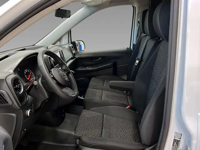 Mercedes-Benz Vito view 8