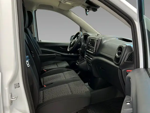 Mercedes-Benz Vito view 10