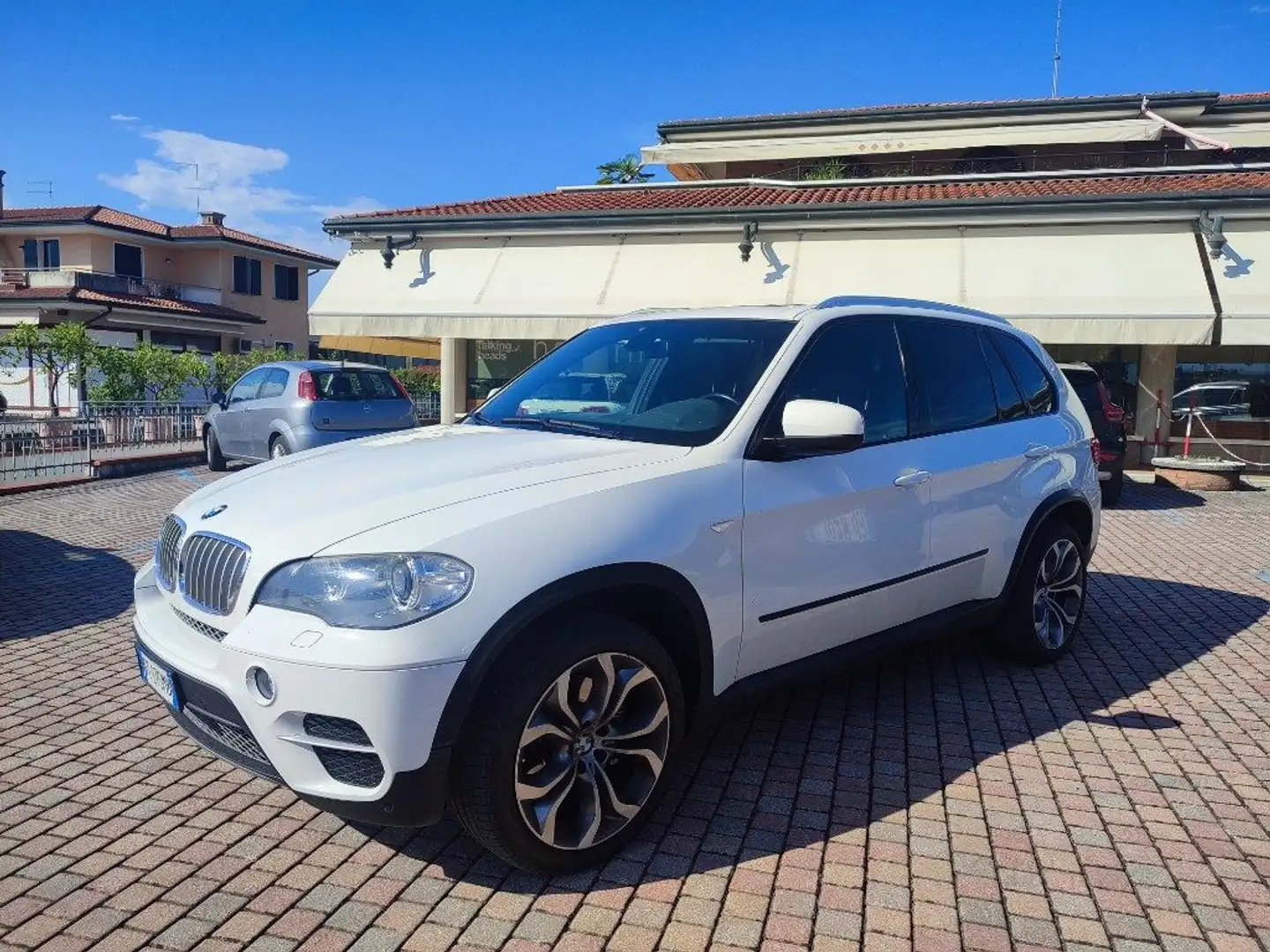 BMW X5 xDrive40d Futura Bianco - 2