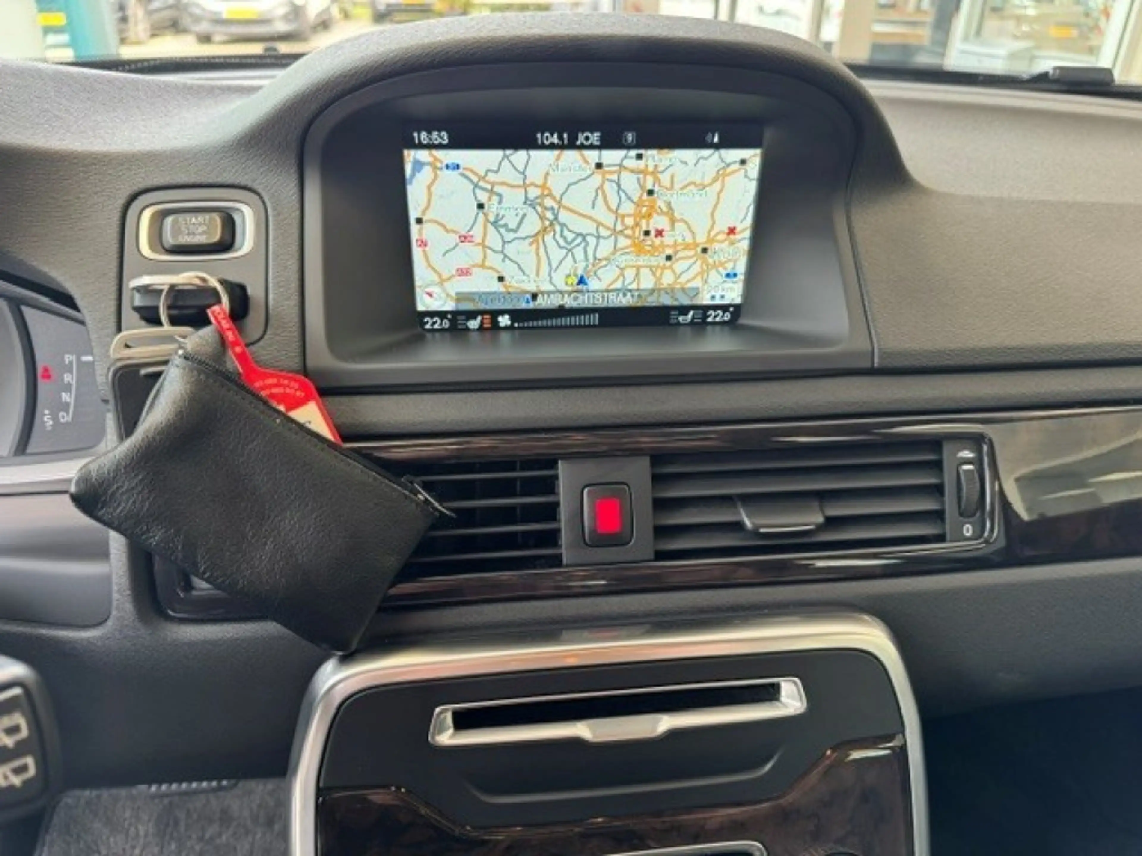 Volvo V70 2.0 T4 Polar+ Eerste eigenaar — photo 25