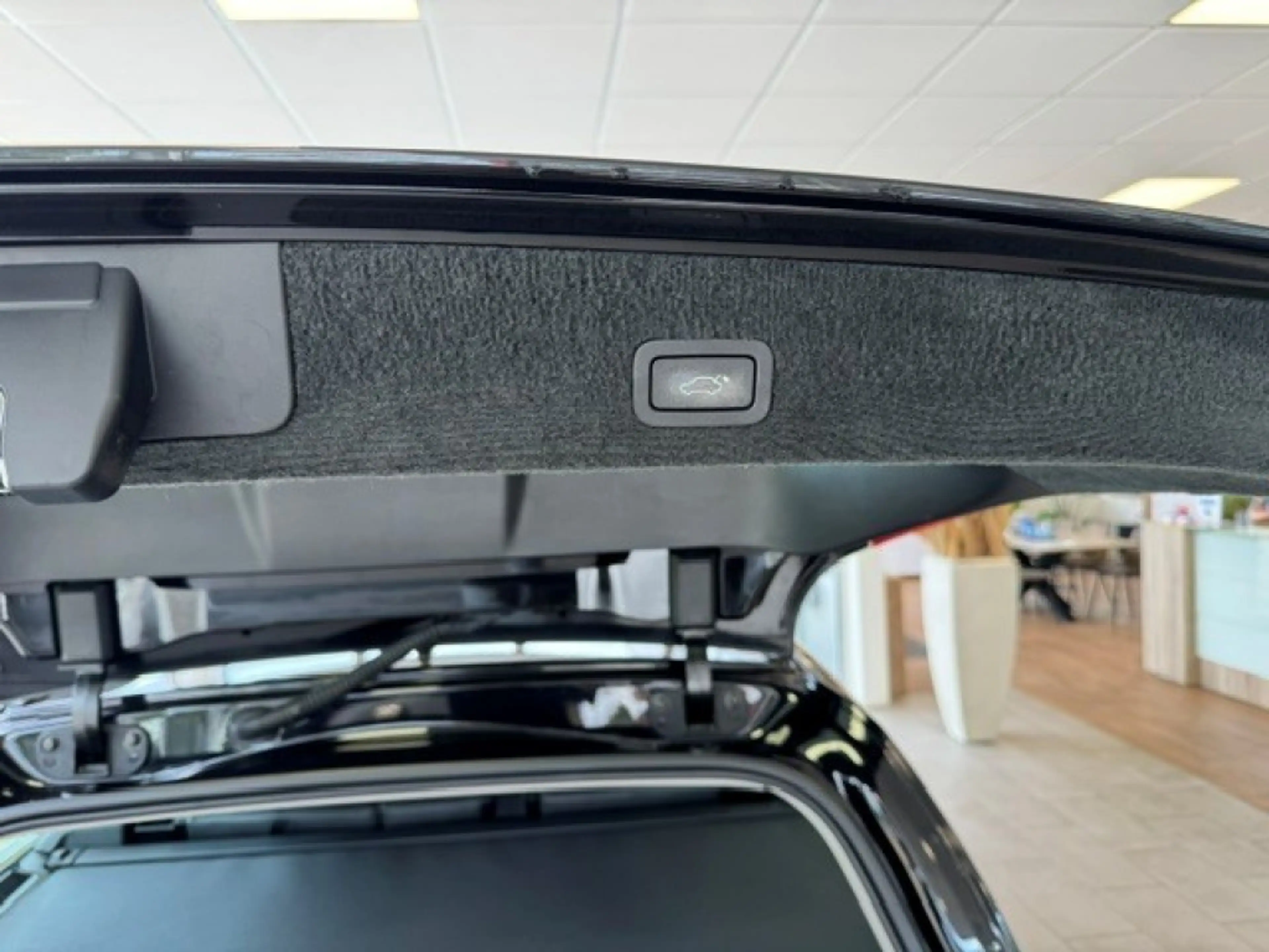 Volvo V70 2.0 T4 Polar+ Eerste eigenaar — photo 14