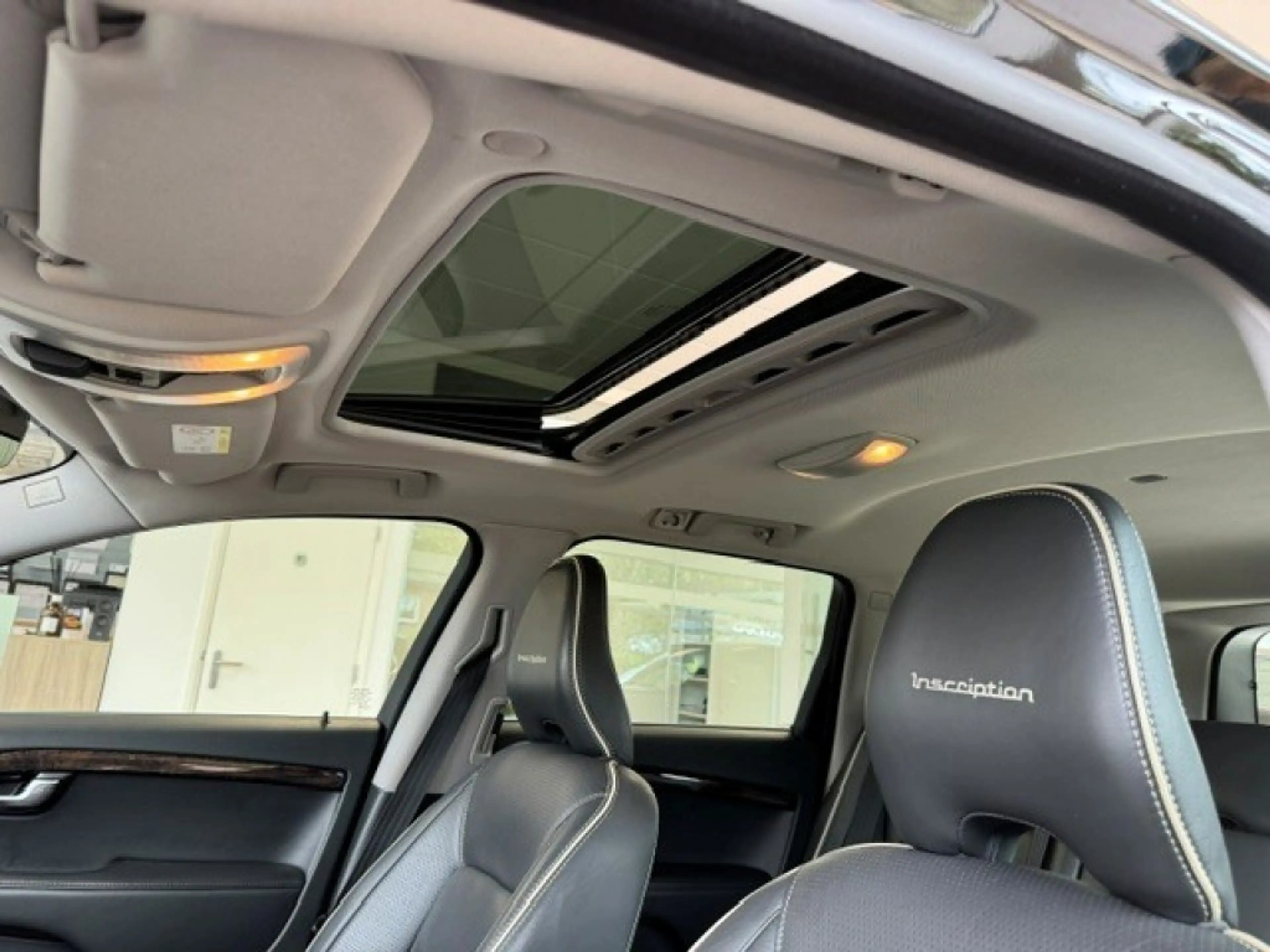 Volvo V70 2.0 T4 Polar+ Eerste eigenaar — photo 22