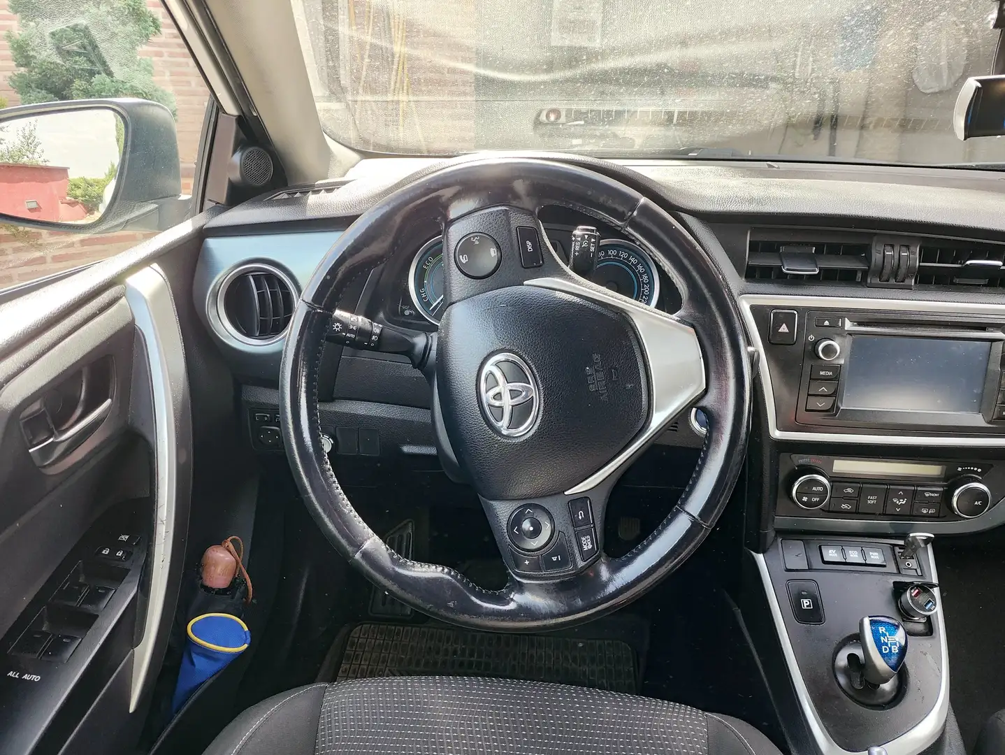 Toyota Auris Auris Touring Sports hybrid Active Active Blanco - 2