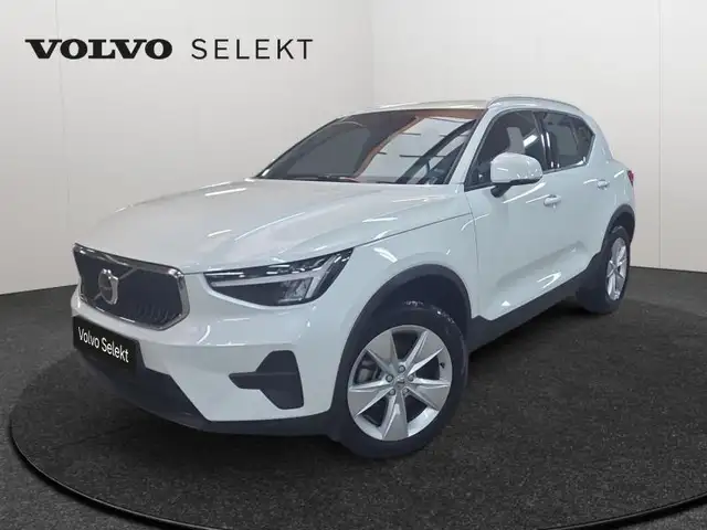Volvo XC40 B3 Core / Essence