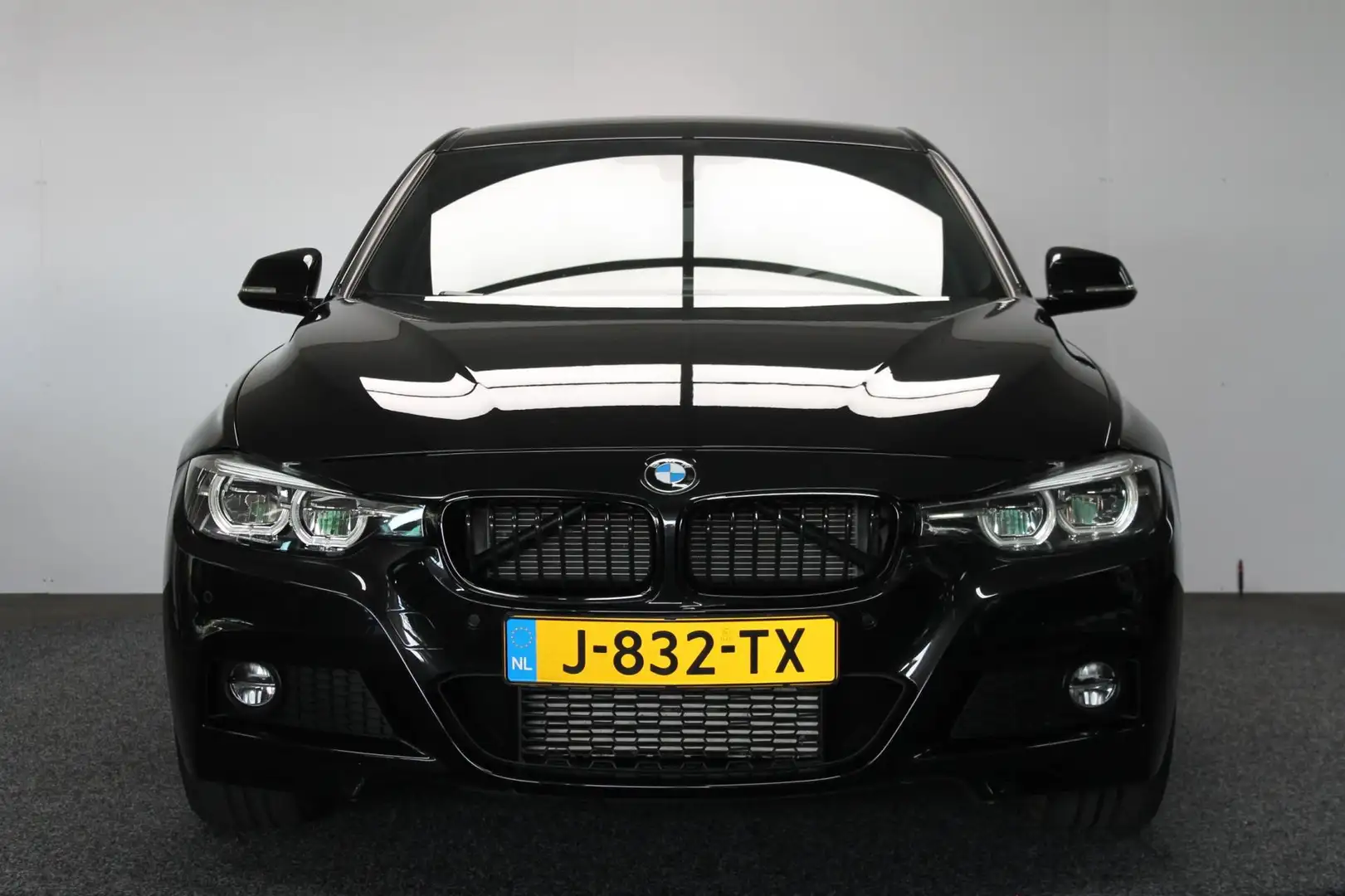 BMW 318 3-serie 318i Edition M Sport Shadow High Executive Black - 2