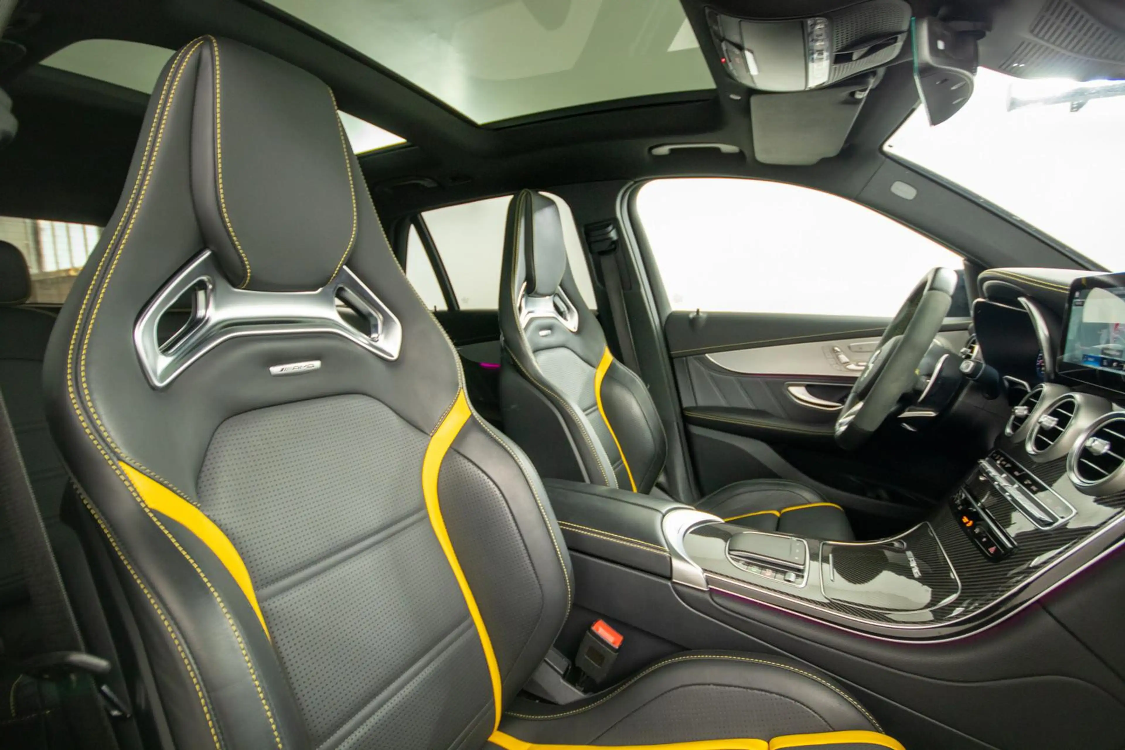Mercedes-Benz GLC 63 AMG S AMG 4M Burmester Pano Perf.Sitze+Perf.AGA Voll — photo 11
