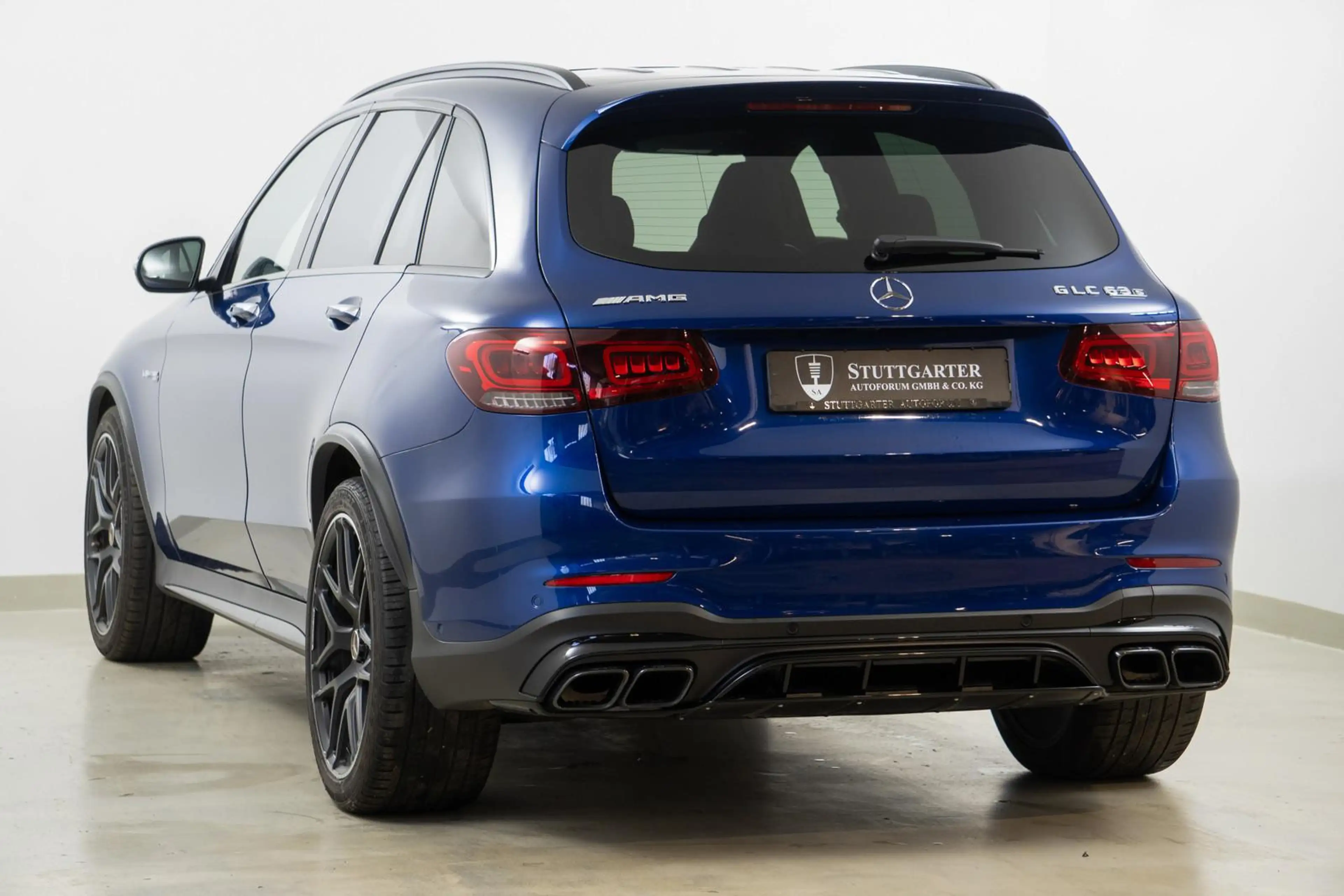 Mercedes-Benz GLC 63 AMG S AMG 4M Burmester Pano Perf.Sitze+Perf.AGA Voll — photo 4