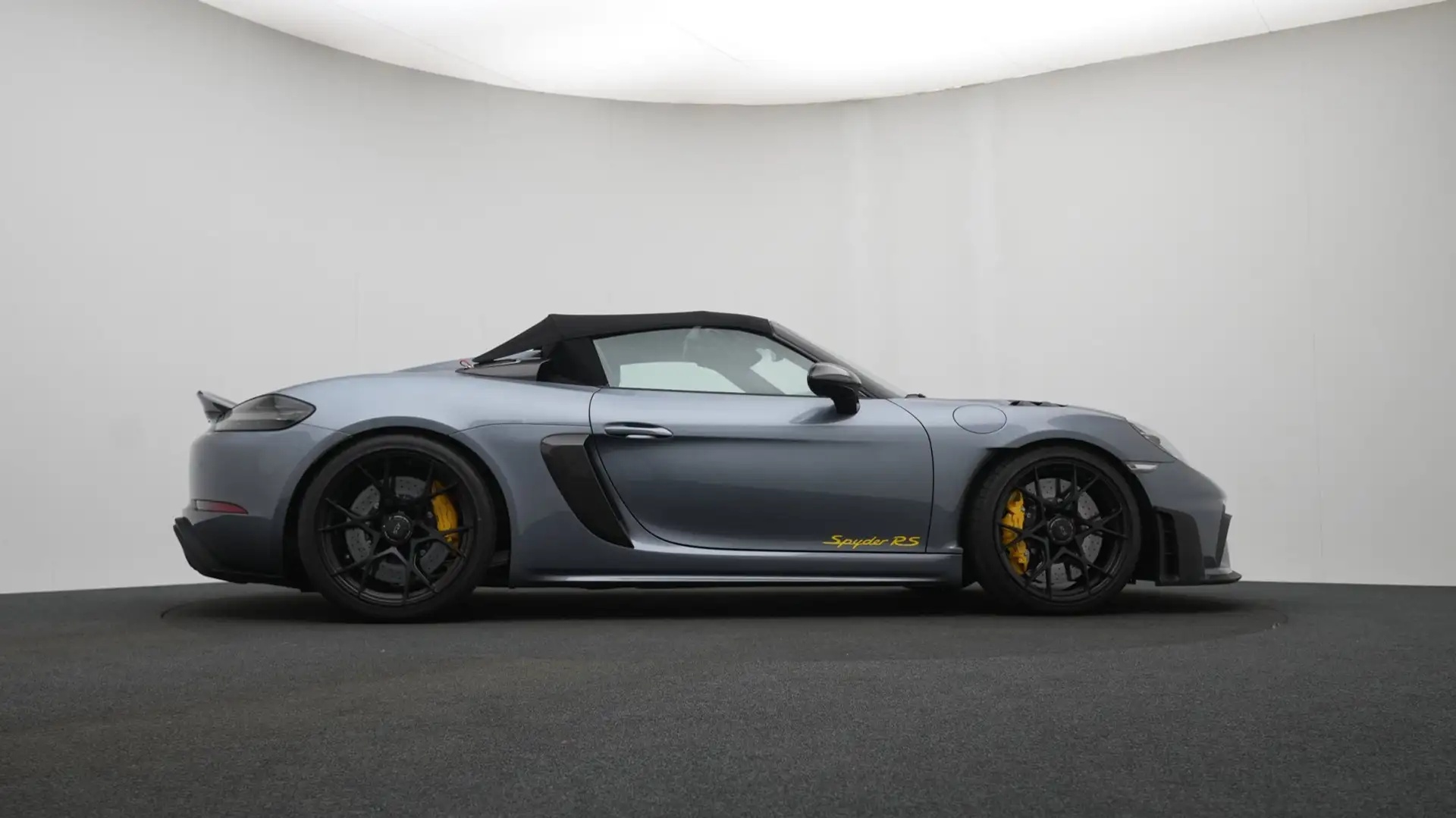 포르쉐 718 Spyder RS PDK 2023 건메탈 사진 6