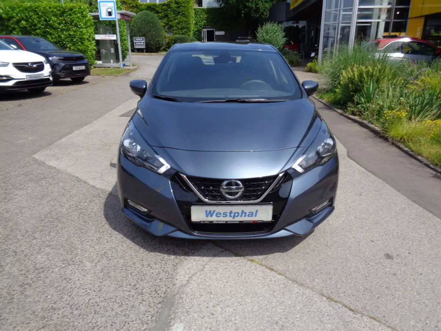 Nissan Micra 1.0 IG-T Xtronic N-Way Grijs - 2