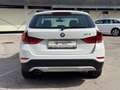 BMW X1 18 d xDrive Weiß - thumbnail 6