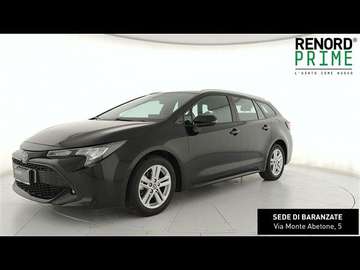 Touring Sports 1.8 Hybrid Style CVT