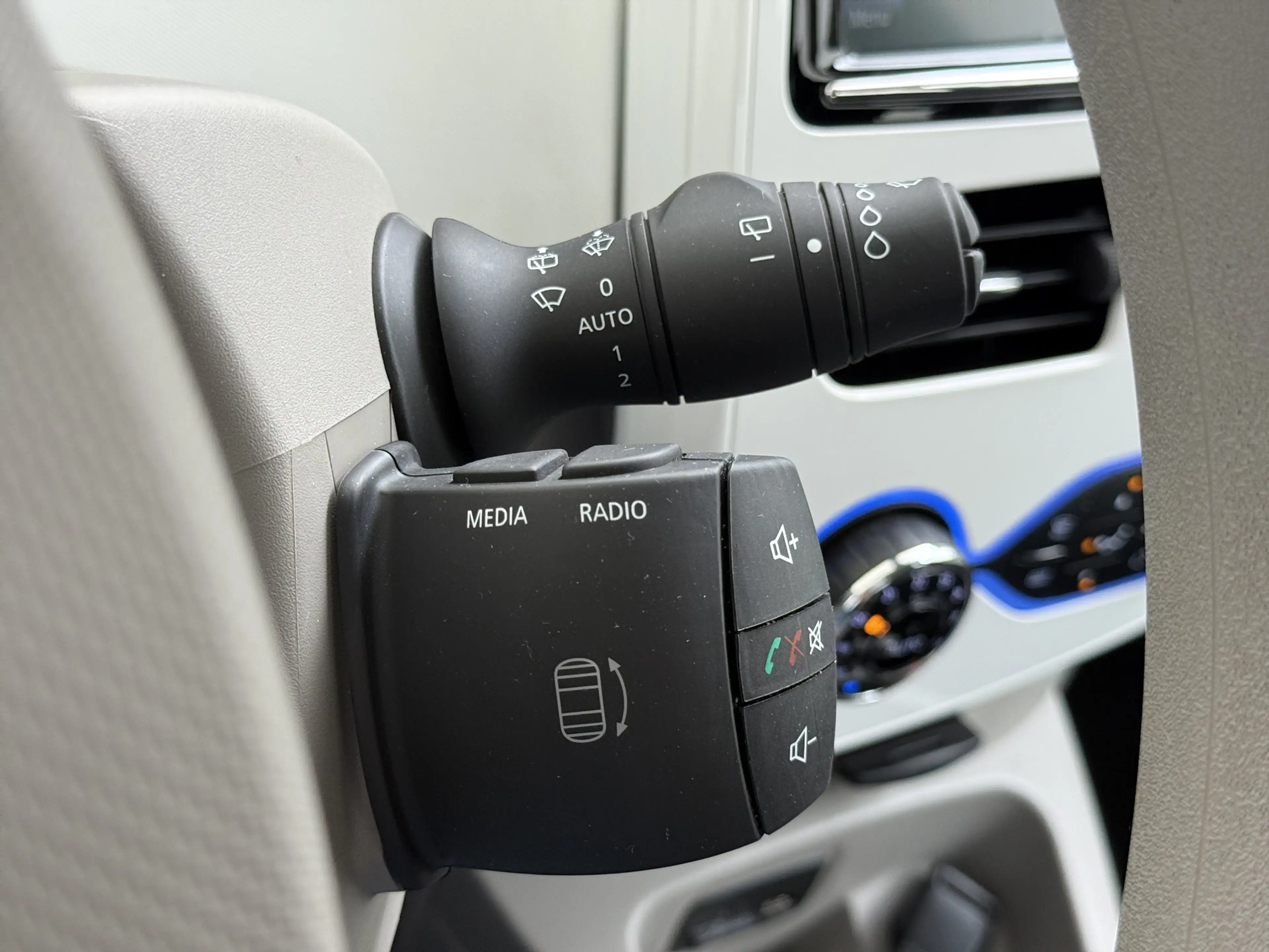 Renault ZOE R90 Life 41kWh Eigen Accu SOH 91% Apple Carplay An — photo 29