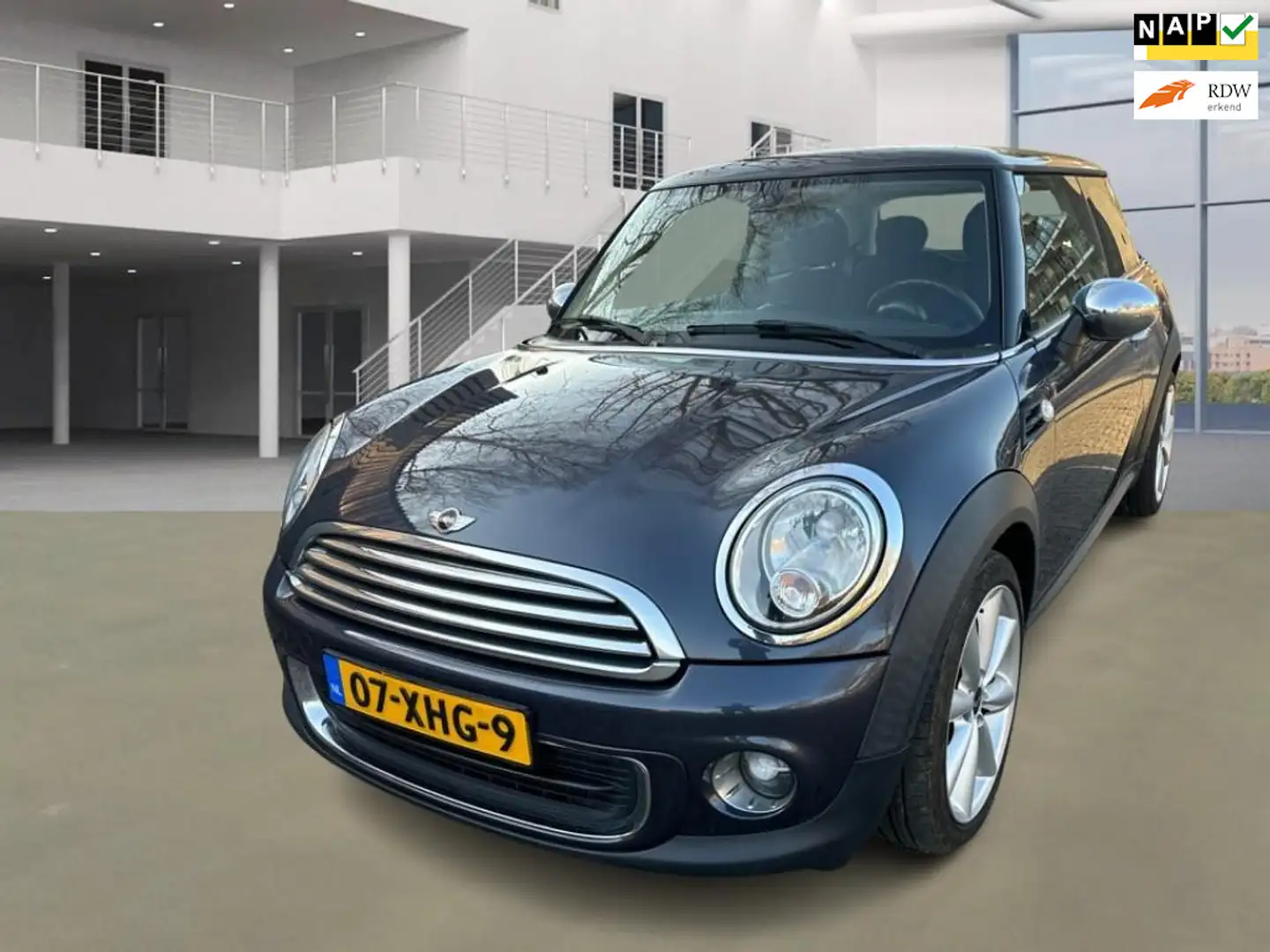 MINI One Mini 1.6 Business Line Grau - 1