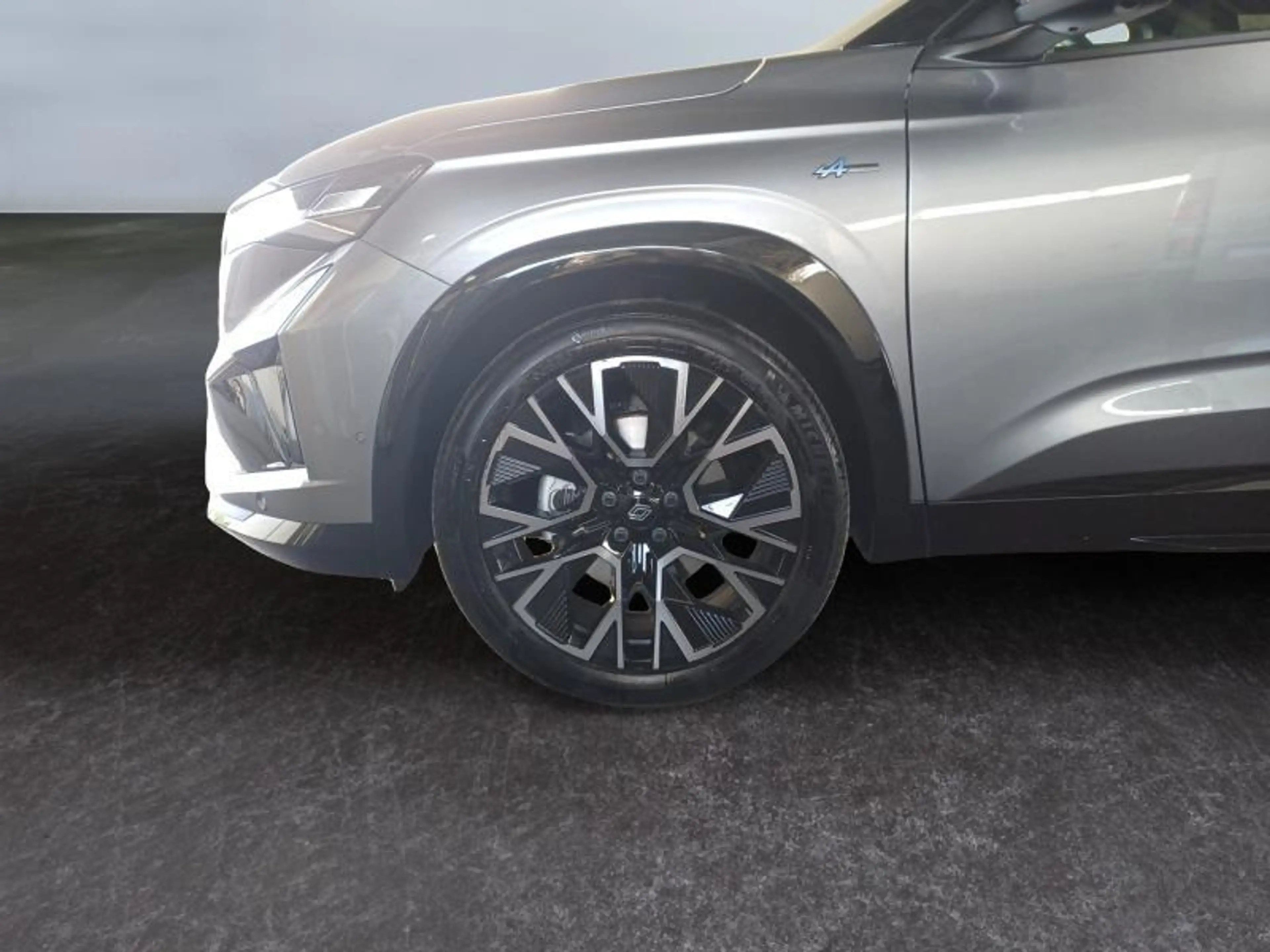 Renault Austral 1.2 E-Tech Esprit Alpine 200 Hp — photo 10