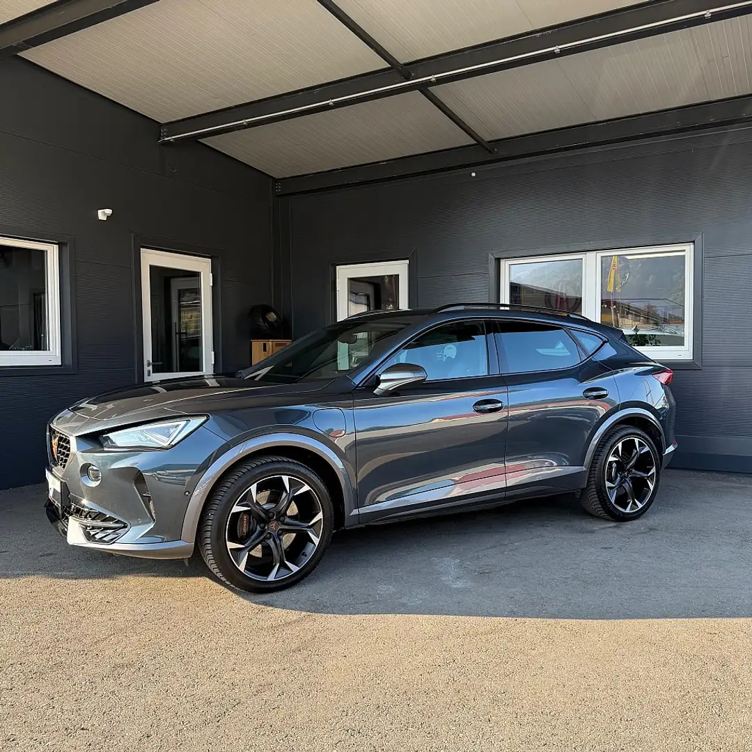 CUPRA Formentor VZ 1,4 e-Hybrid 245 DSG Gris - 2