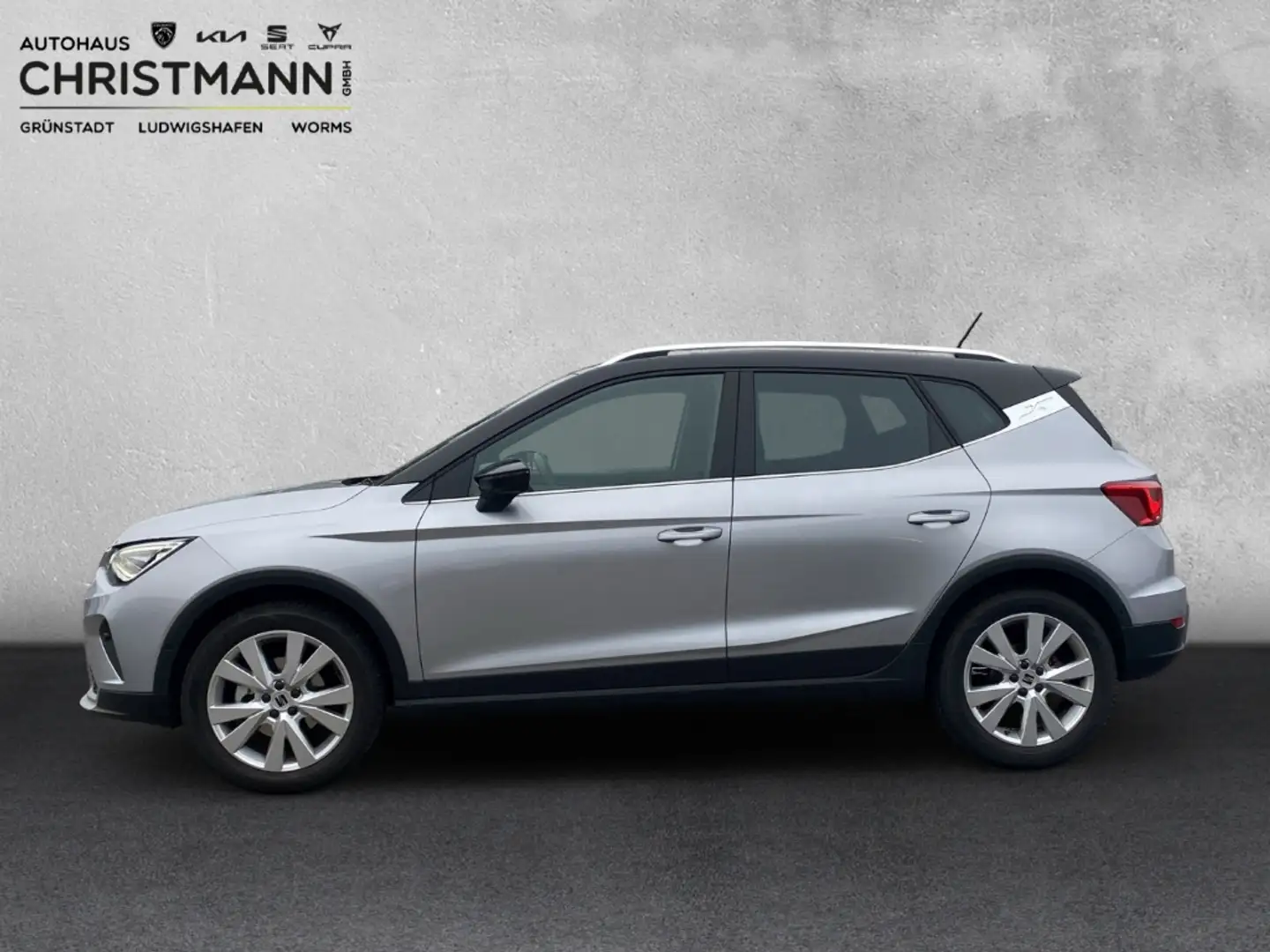 SEAT Arona Xperience Navi Digitales Cockpit LED Sperrdiff. AC Silber - 2