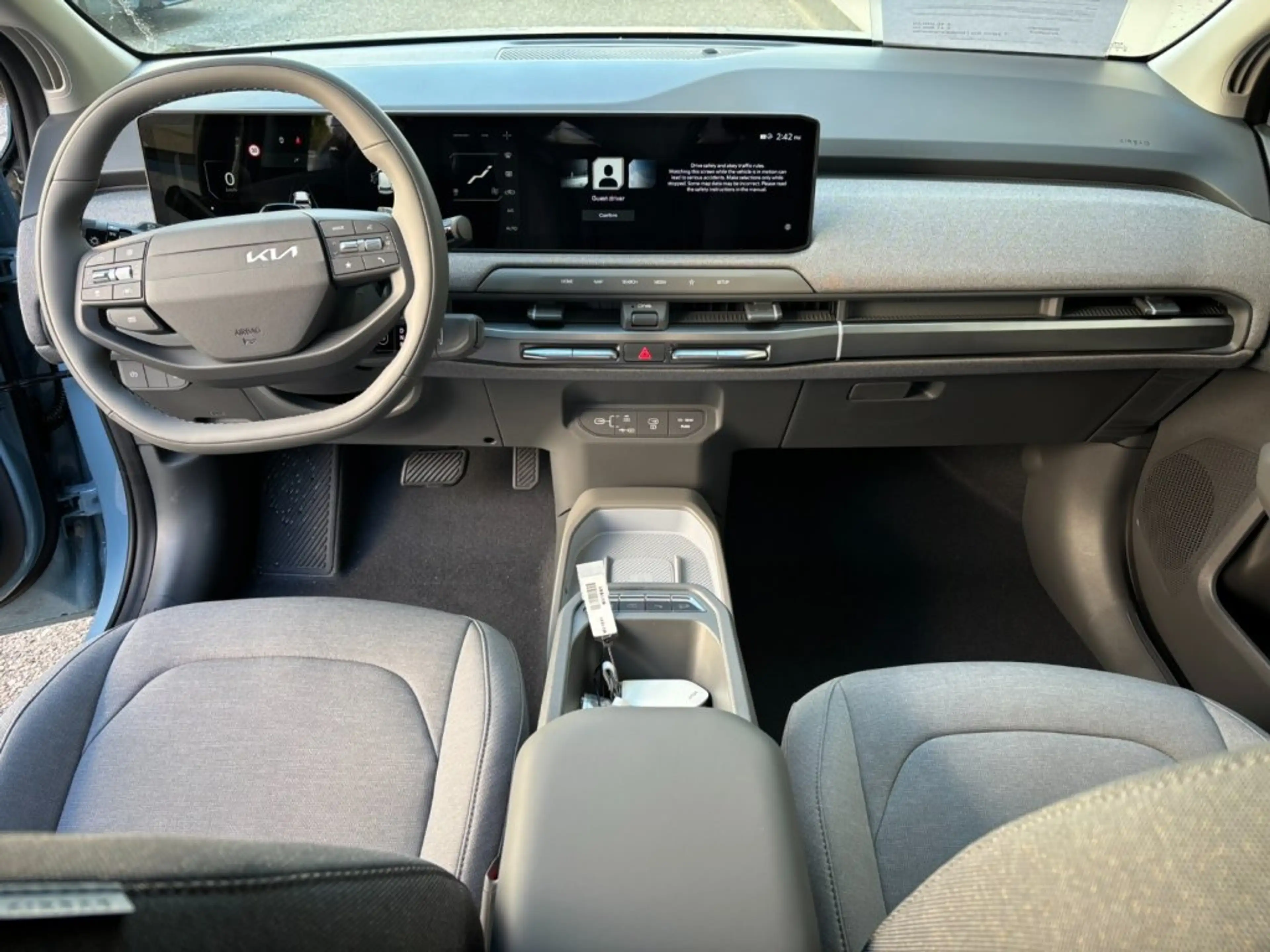 Kia EV3 /EARTH/81,4KWH/AT/AWD/235/MY27 LP.:€ 49.790,00 — photo 10