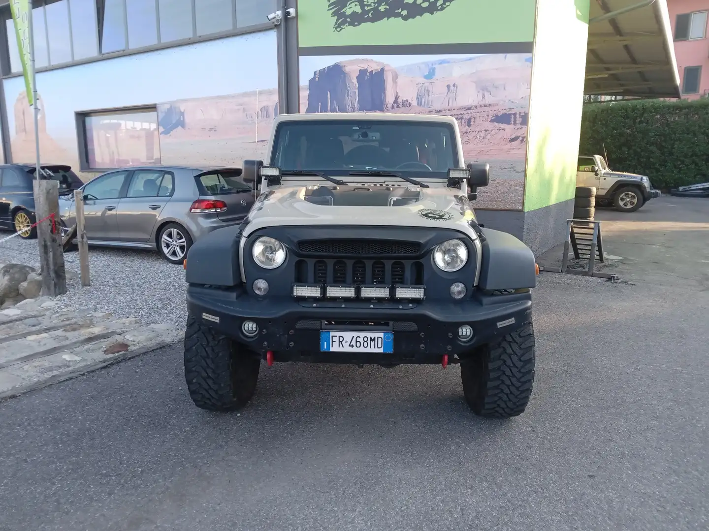 Jeep Wrangler Unlimited 2.8 crd Rubicon auto E6 Beige - 1