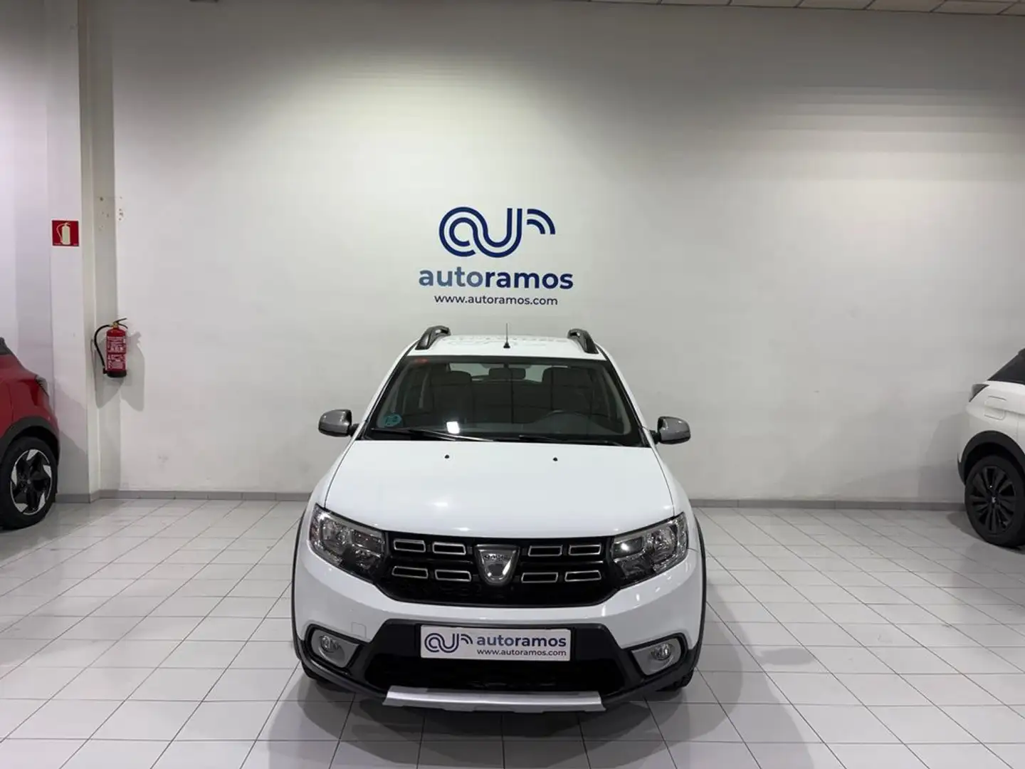 Dacia Sandero 0.9 TCE Laureate 66kW Blanco - 2